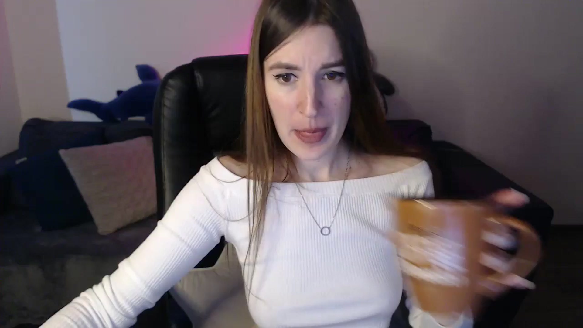 Gallery image thumbnail from Brocard's myfreecams stream on, 03/15/2025, 10:39 image 1 of 20
