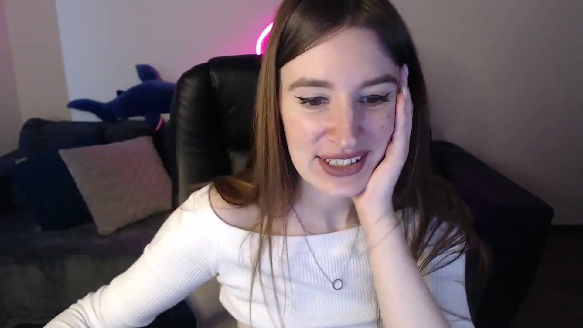 Gallery image thumbnail from Brocard's myfreecams stream on, 03/15/2025, 10:39 image 18 of 20