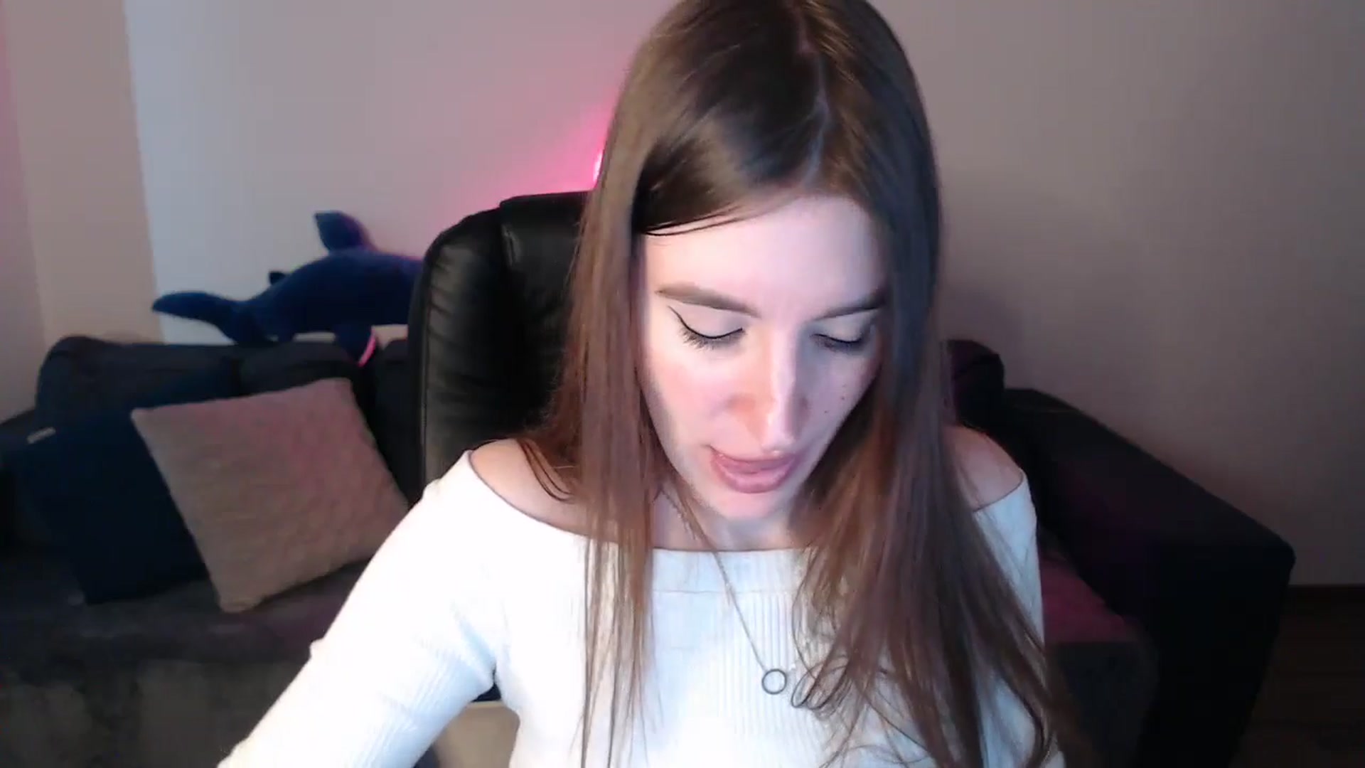 Gallery image thumbnail from Brocard's myfreecams stream on, 03/15/2025, 11:15 image 17 of 20