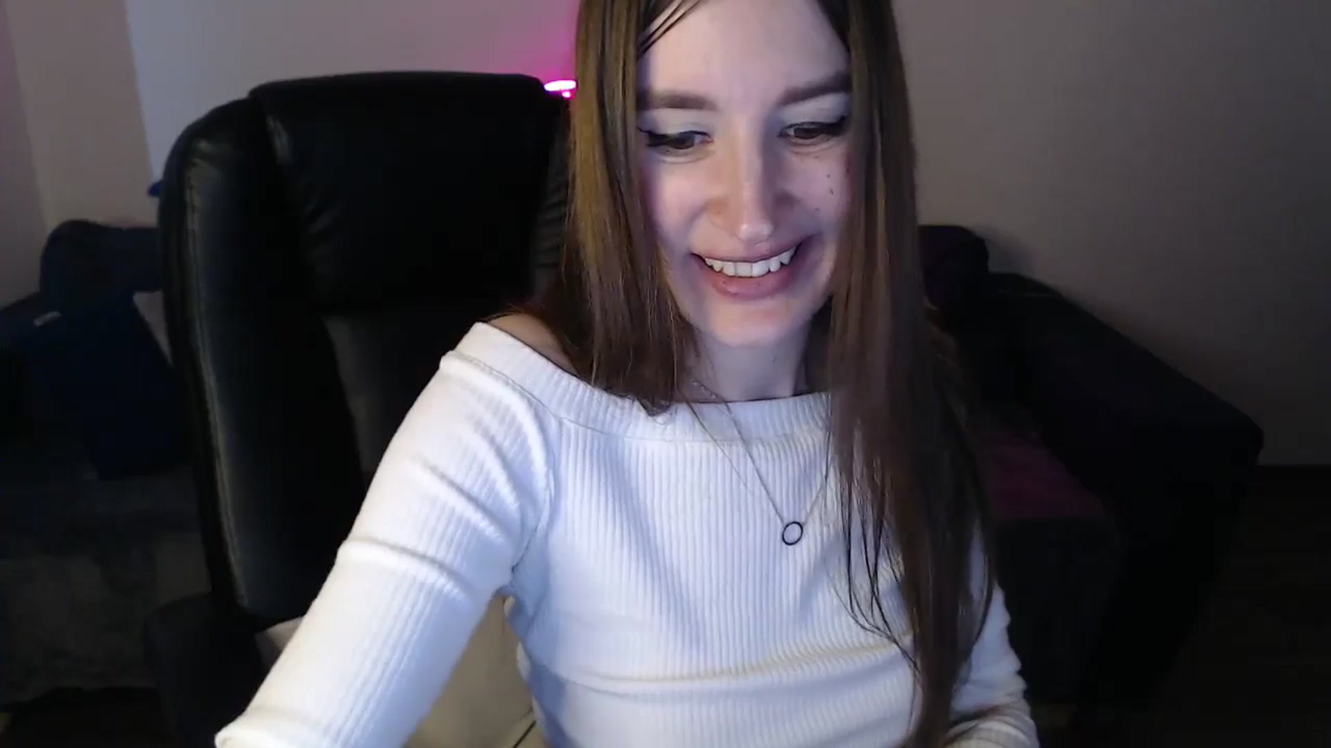Gallery image thumbnail from Brocard's myfreecams stream on, 03/15/2025, 11:35 image 16 of 20
