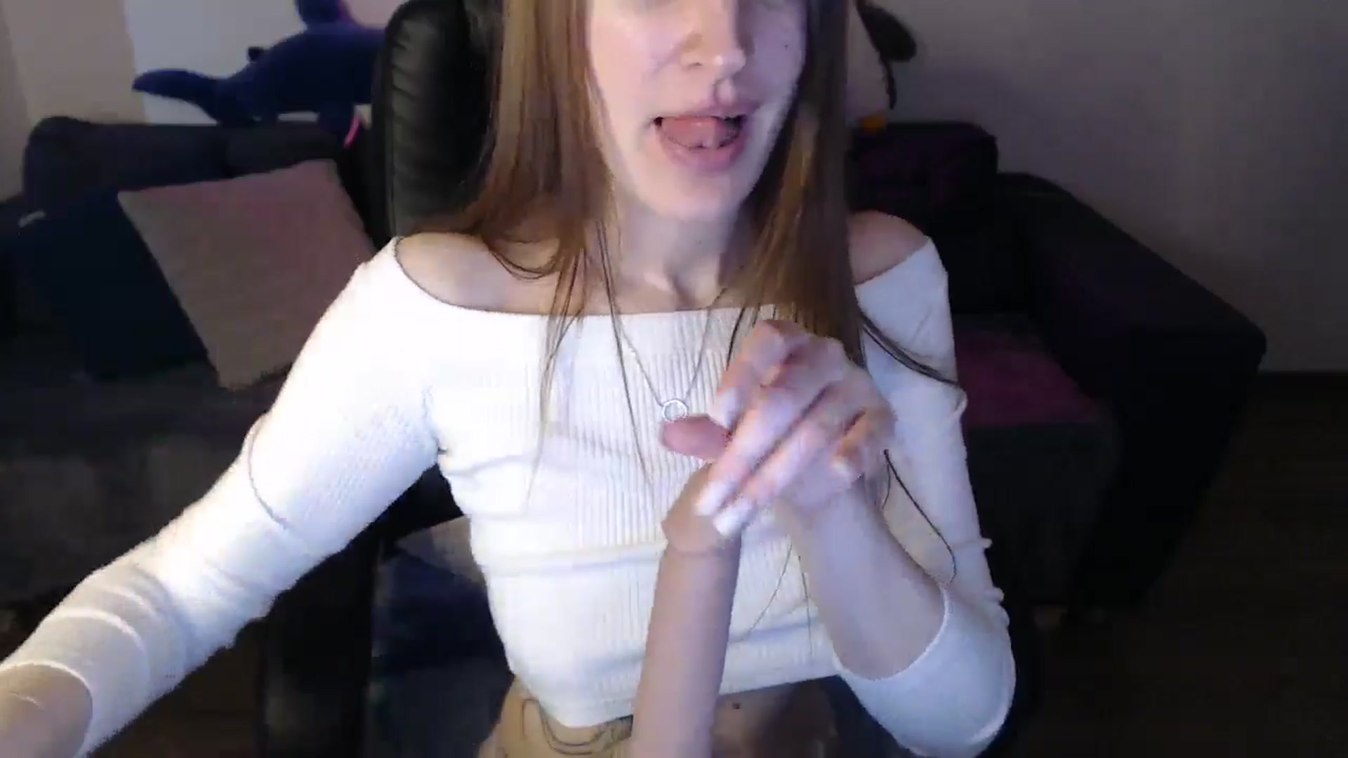 Gallery image thumbnail from Brocard's myfreecams stream on, 03/15/2025, 13:13 image 8 of 20
