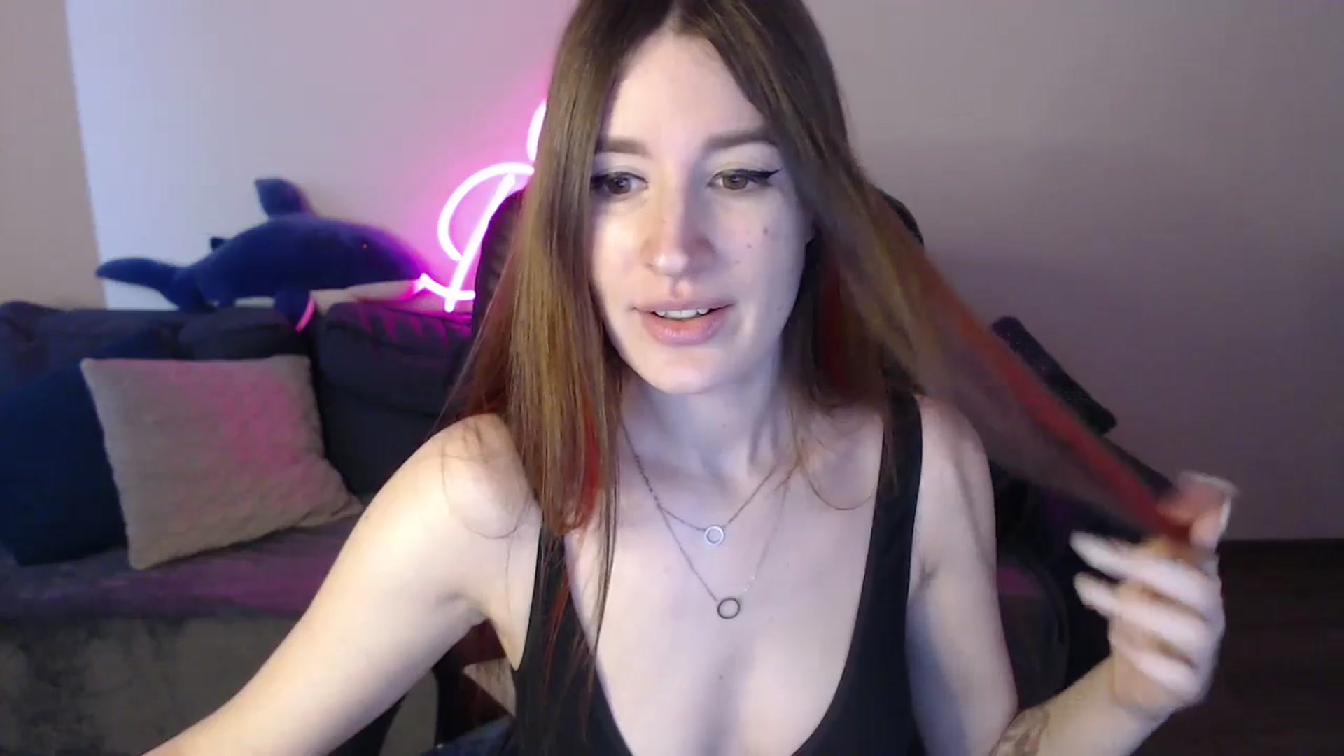 Gallery image thumbnail from Brocard's myfreecams stream on, 03/17/2025, 09:27 image 3 of 20
