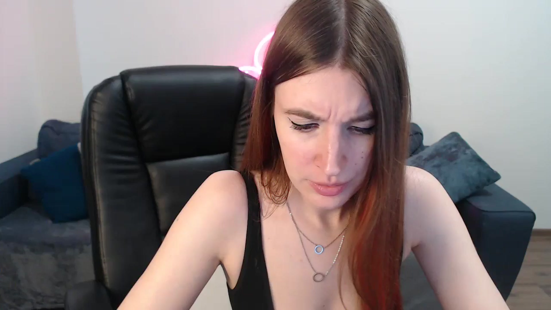 Gallery image thumbnail from Brocard's myfreecams stream on, 03/17/2025, 11:13 image 9 of 20