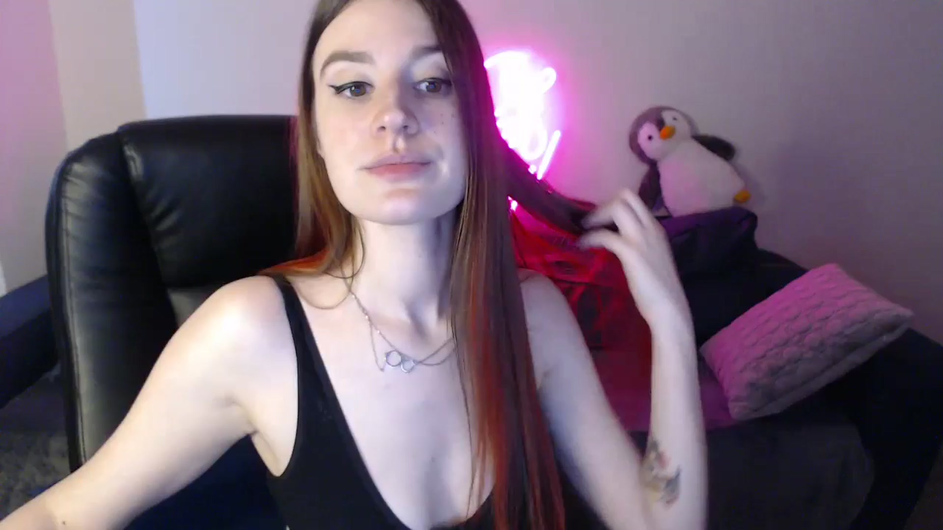 Gallery image thumbnail from Brocard's myfreecams stream on, 03/22/2025, 12:31 image 20 of 20