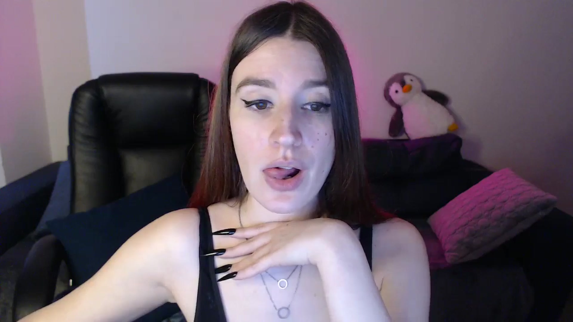 Gallery image thumbnail from Brocard's myfreecams stream on, 03/22/2025, 12:46 image 5 of 20