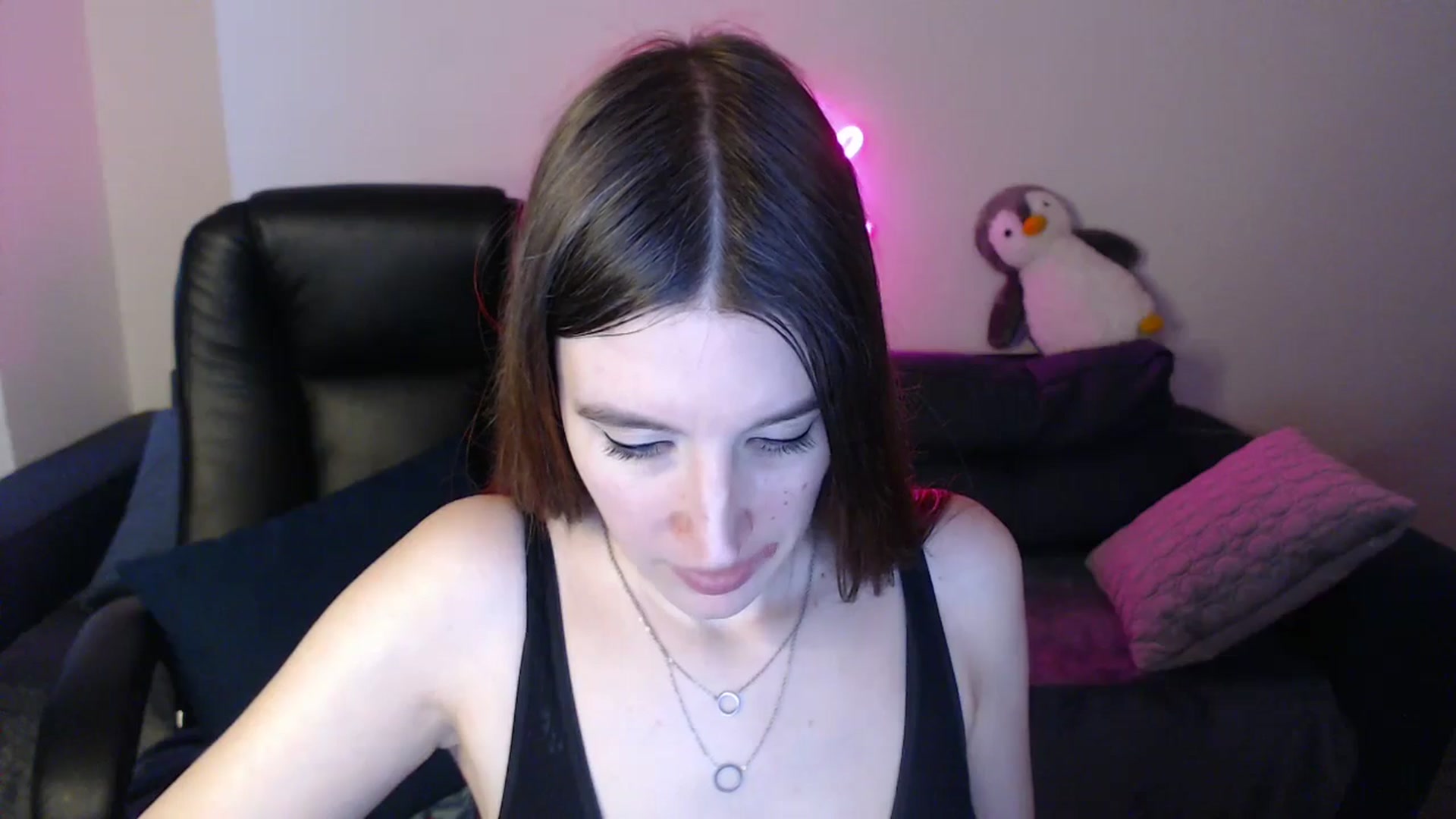 Gallery image thumbnail from Brocard's myfreecams stream on, 03/22/2025, 12:46 image 4 of 20