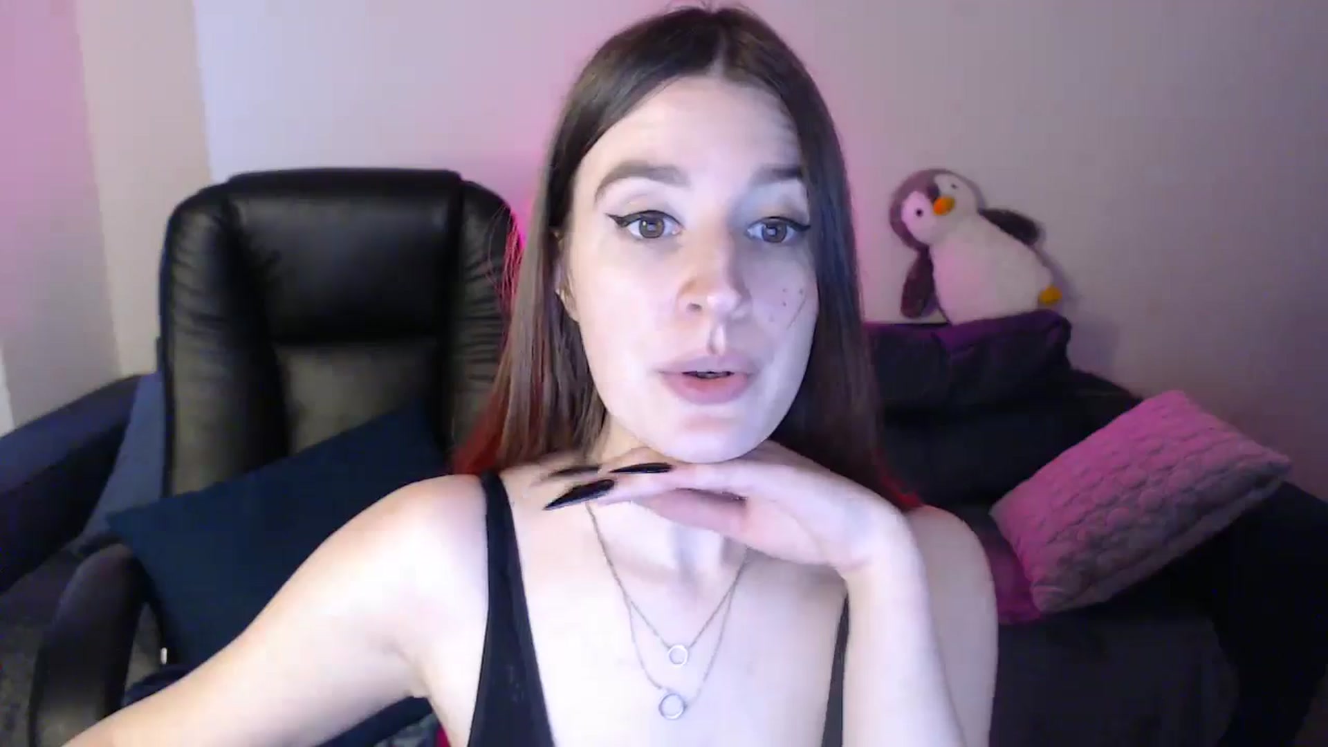 Gallery image thumbnail from Brocard's myfreecams stream on, 03/22/2025, 12:46 image 8 of 20