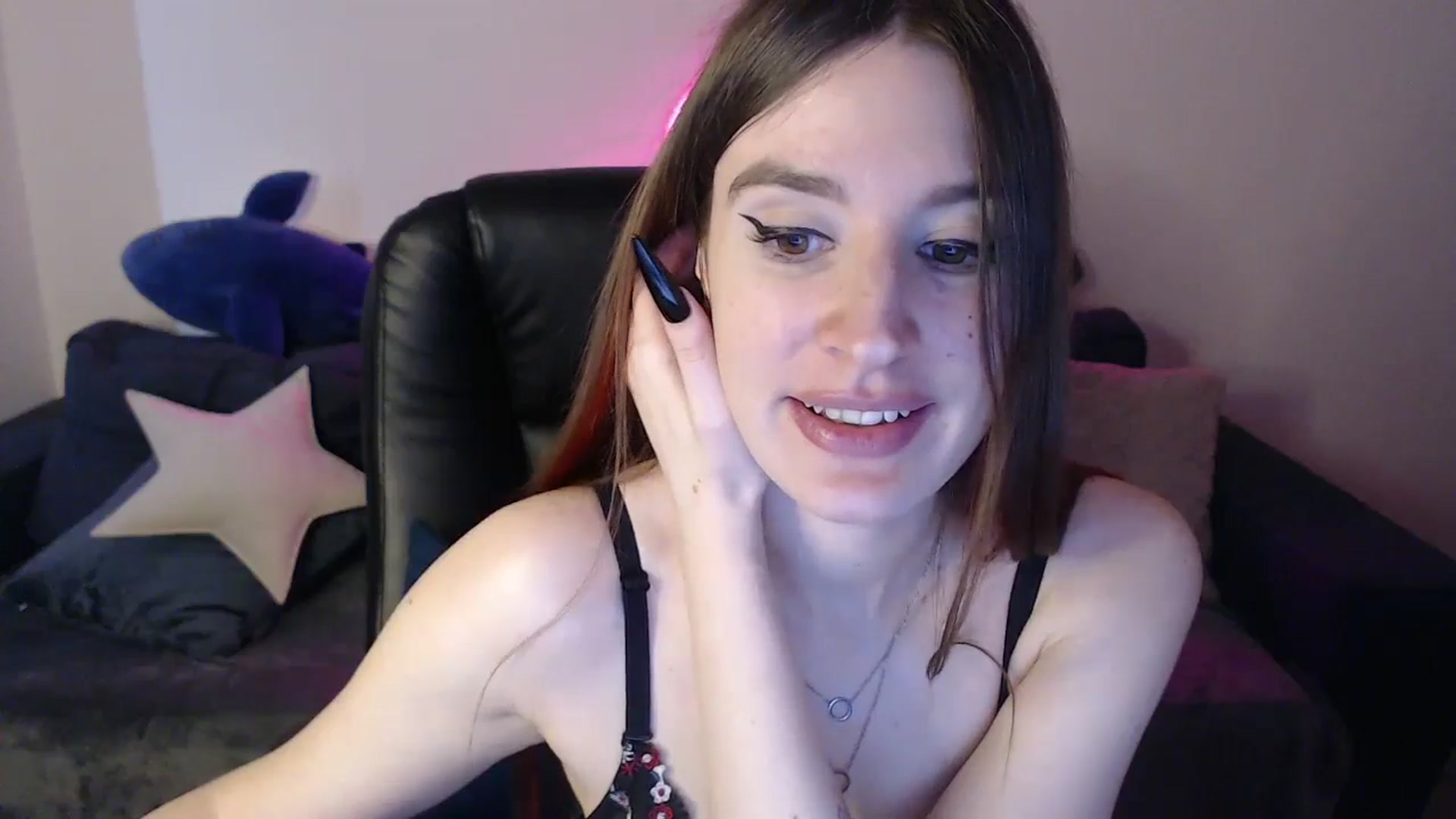 Gallery image thumbnail from Brocard's myfreecams stream on, 03/24/2025, 10:24 image 17 of 20