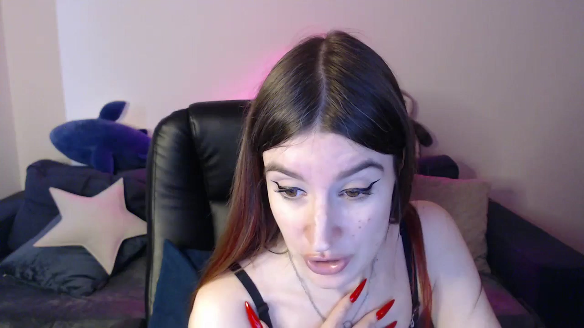Gallery image thumbnail from Brocard's myfreecams stream on, 03/24/2025, 10:24 image 9 of 20