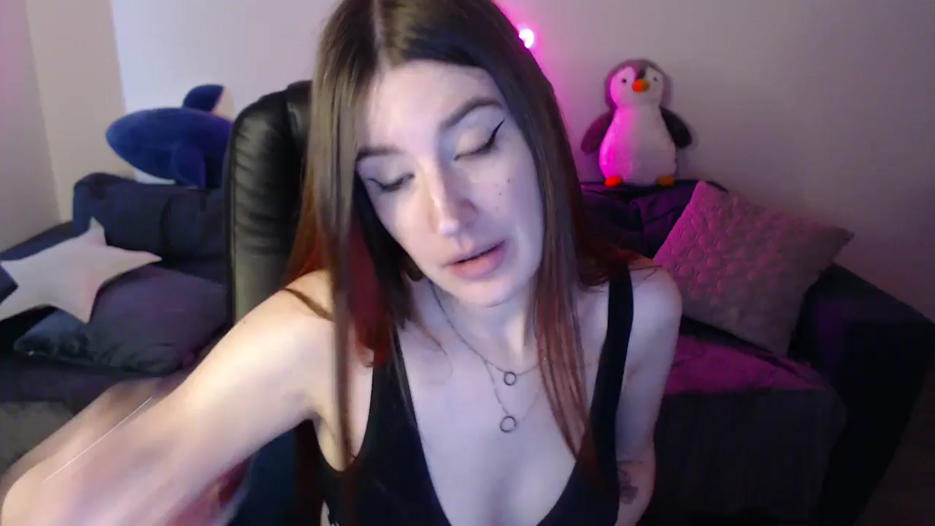 Gallery image thumbnail from Brocard's myfreecams stream on, 03/25/2025, 10:57 image 1 of 20