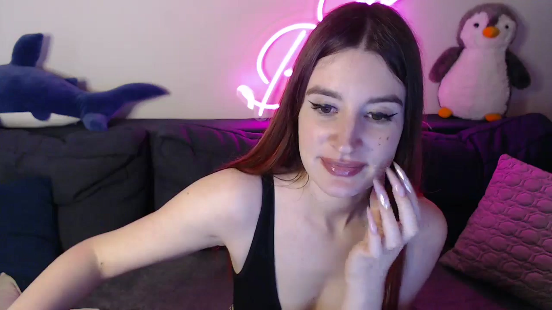 Gallery image thumbnail from Brocard's myfreecams stream on, 04/06/2025, 13:07 image 9 of 20