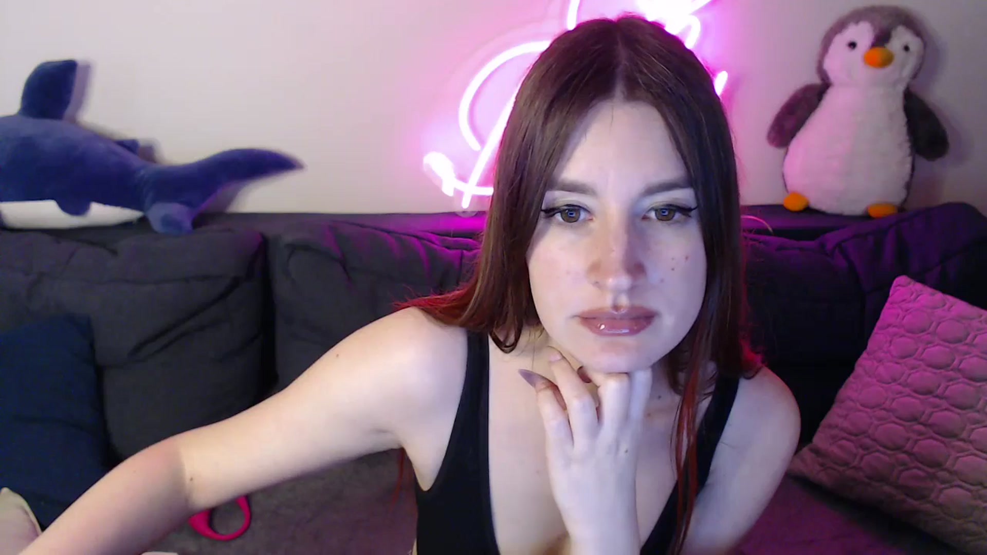 Gallery image thumbnail from Brocard's myfreecams stream on, 04/06/2025, 13:07 image 4 of 20