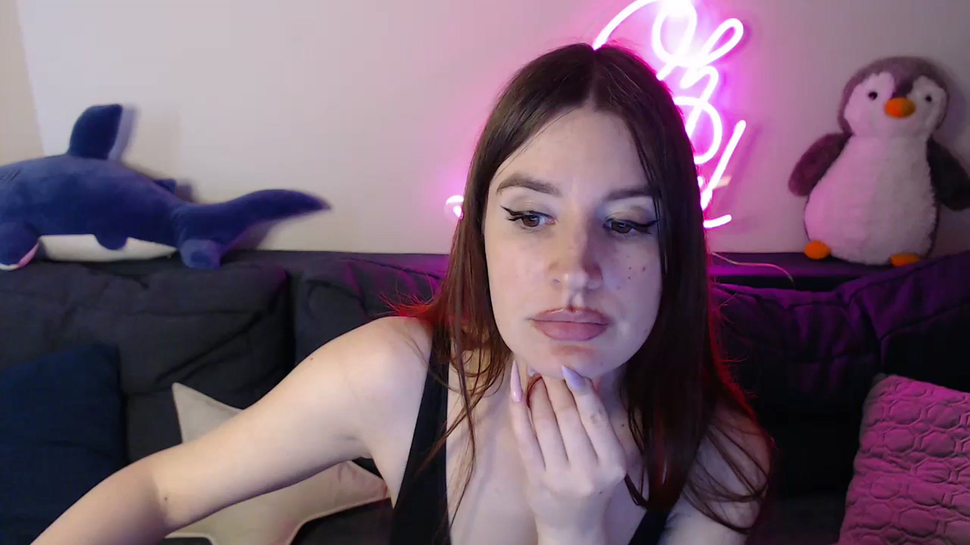 Gallery image thumbnail from Brocard's myfreecams stream on, 04/06/2025, 14:14 image 4 of 20
