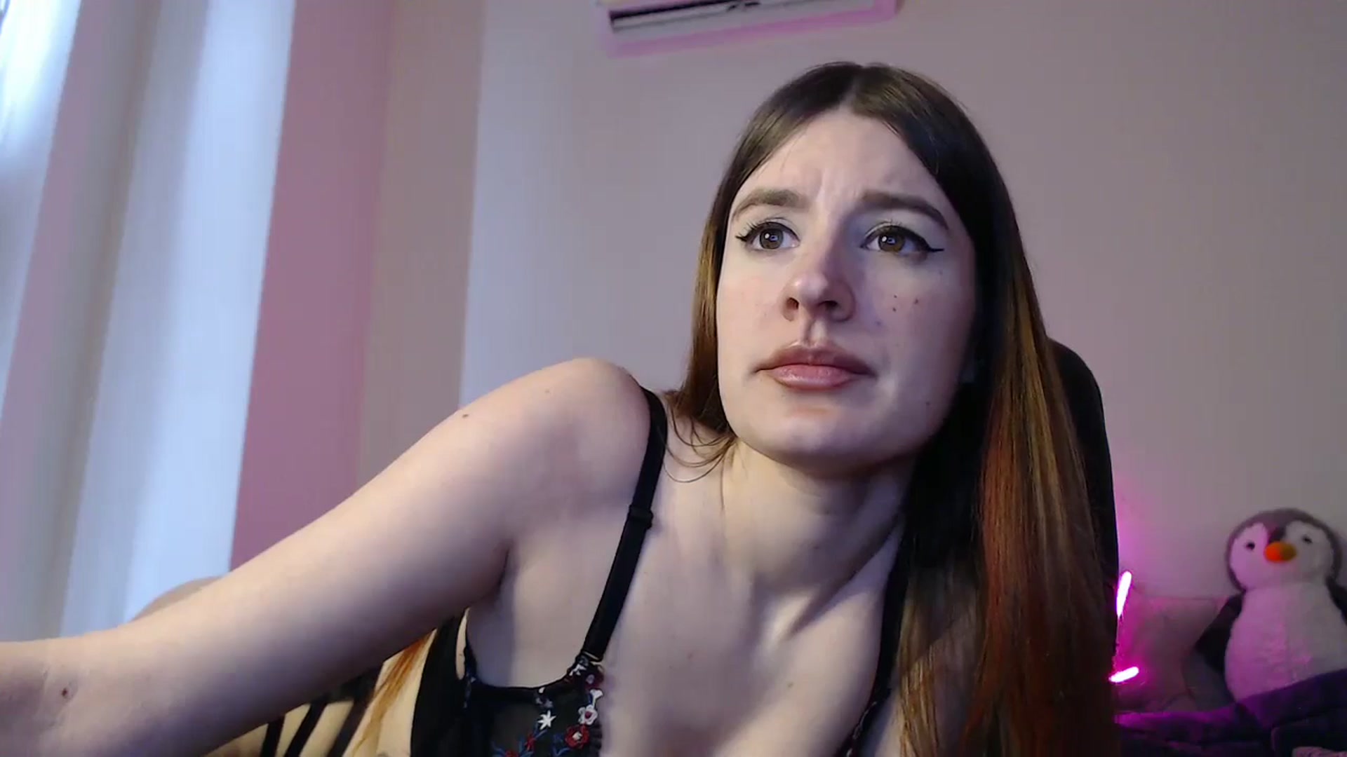 Gallery image thumbnail from Brocard's myfreecams stream on, 04/08/2025, 09:33 image 13 of 20