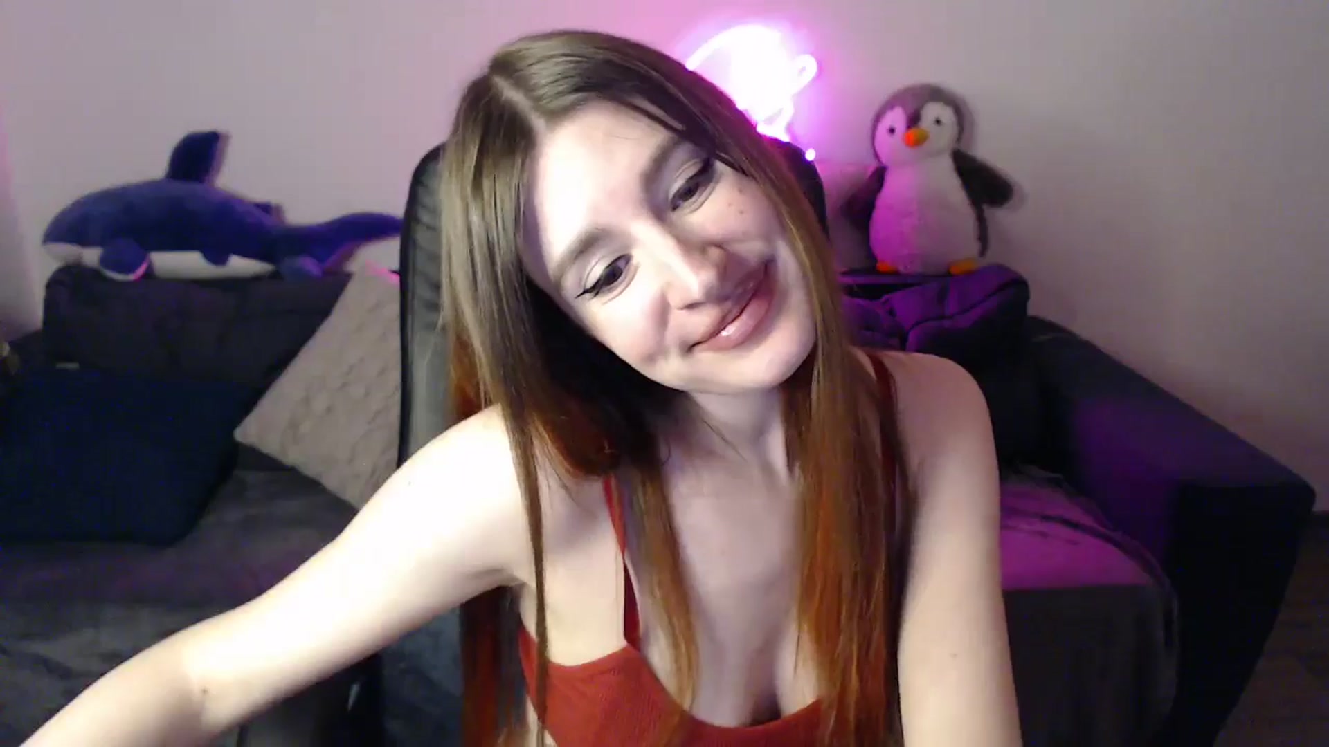 Gallery image thumbnail from Brocard's myfreecams stream on, 04/13/2025, 14:00 image 5 of 20