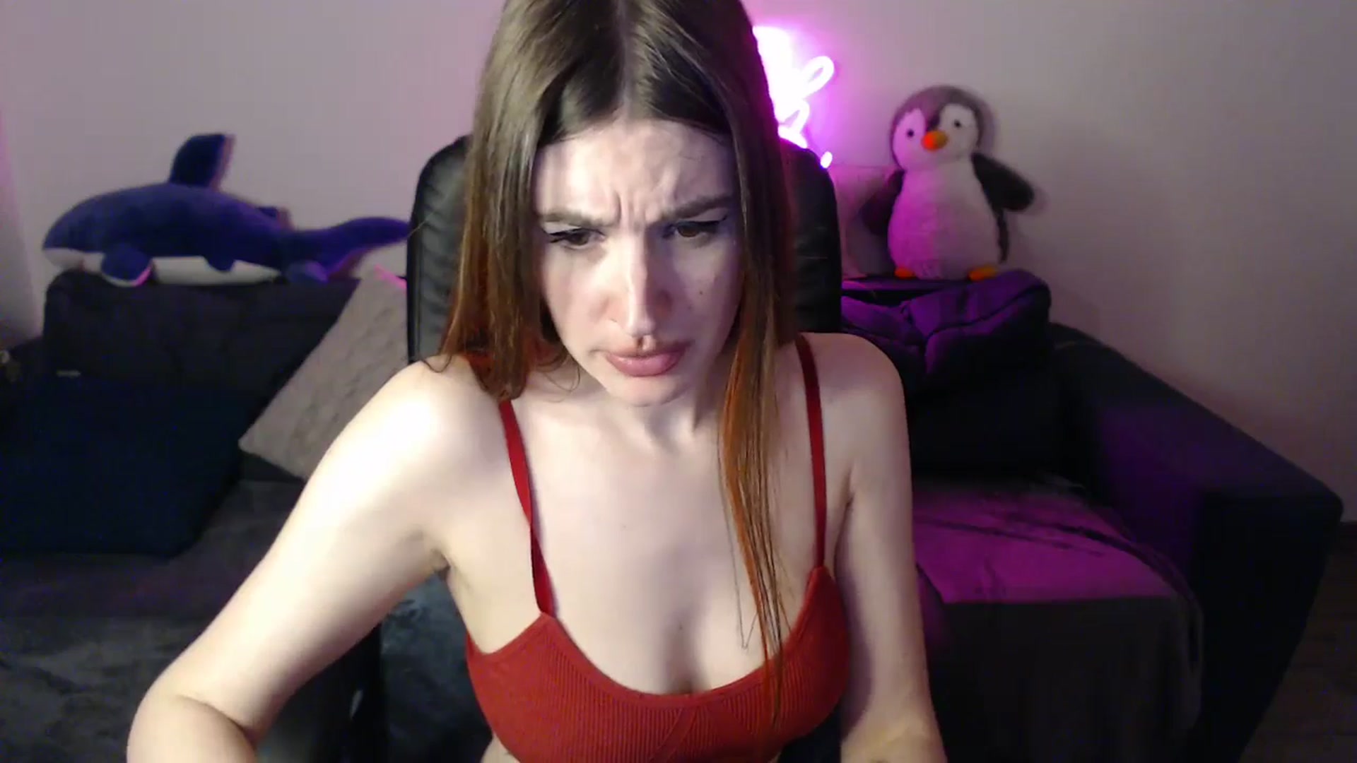 Gallery image thumbnail from Brocard's myfreecams stream on, 04/13/2025, 14:00 image 2 of 20