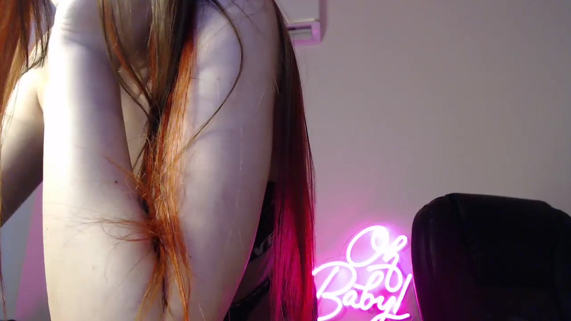Gallery image thumbnail from Brocard's myfreecams stream on, 04/14/2025, 09:21 image 8 of 20