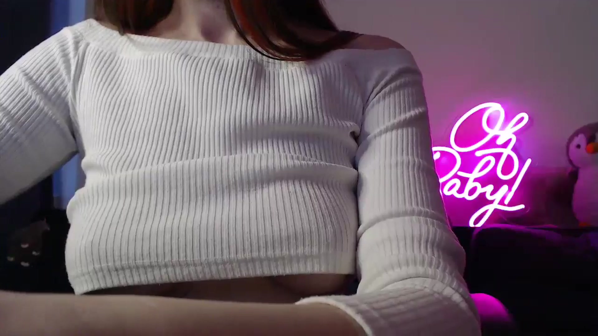 Gallery image thumbnail from Brocard's myfreecams stream on, 04/14/2025, 10:40 image 2 of 20