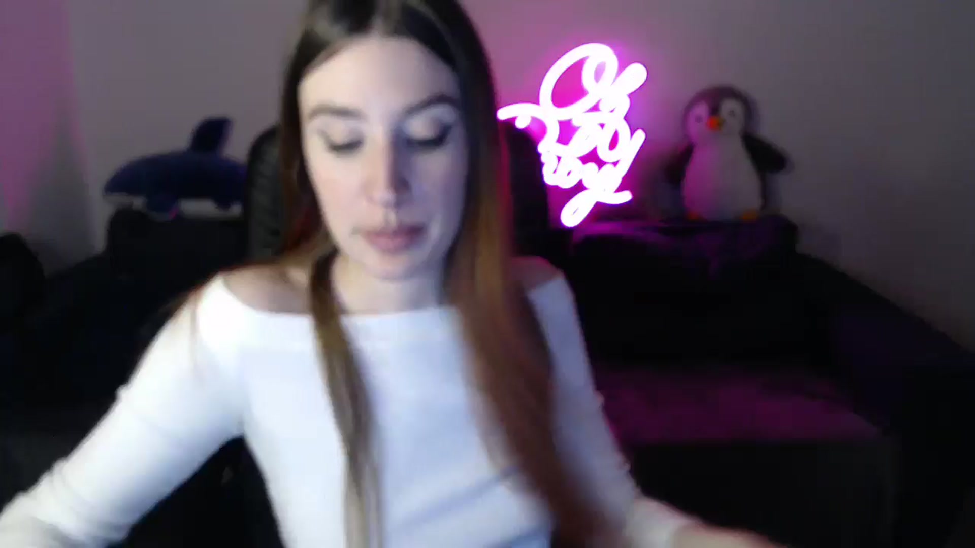 Gallery image thumbnail from Brocard's myfreecams stream on, 04/14/2025, 11:42 image 1 of 20
