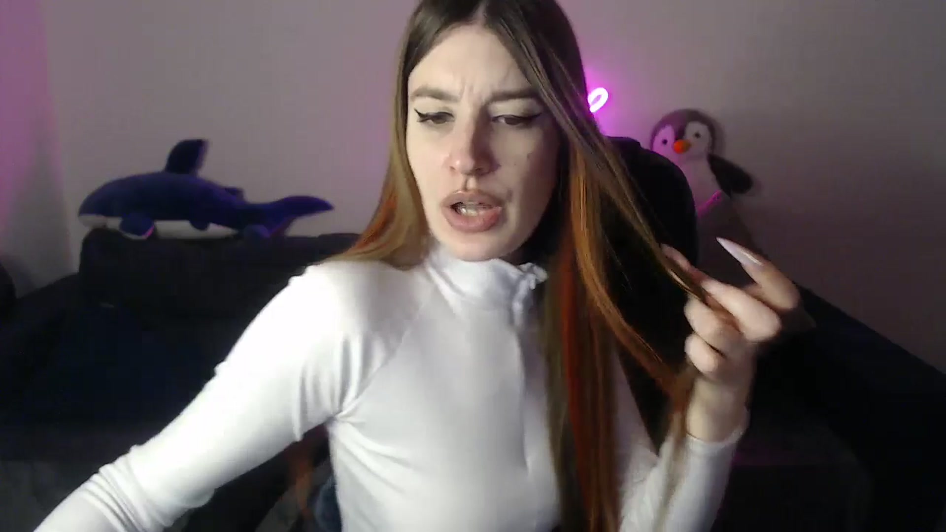 Gallery image thumbnail from Brocard's myfreecams stream on, 04/15/2025, 09:02 image 5 of 20