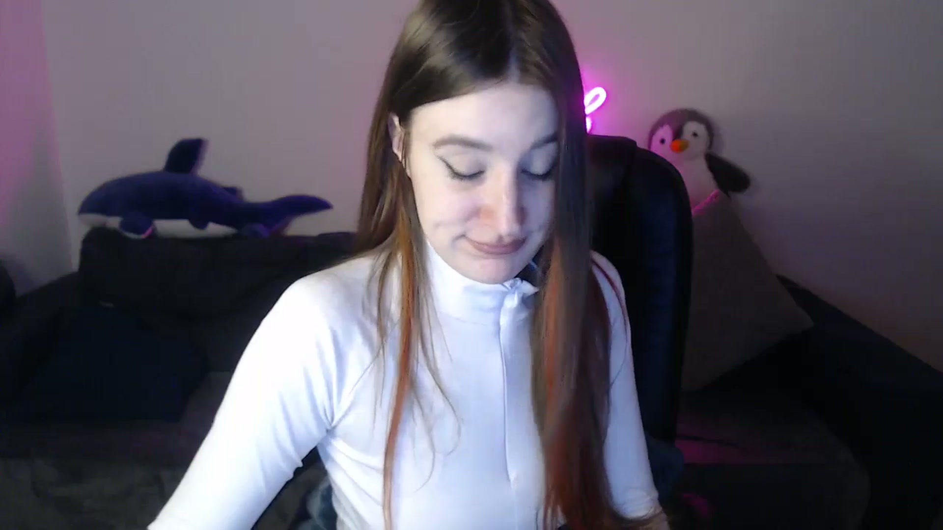 Gallery image thumbnail from Brocard's myfreecams stream on, 04/15/2025, 09:02 image 3 of 20