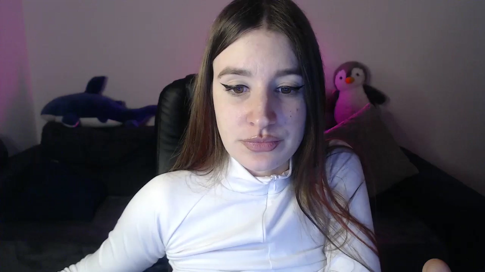 Gallery image thumbnail from Brocard's myfreecams stream on, 04/15/2025, 09:29 image 11 of 20