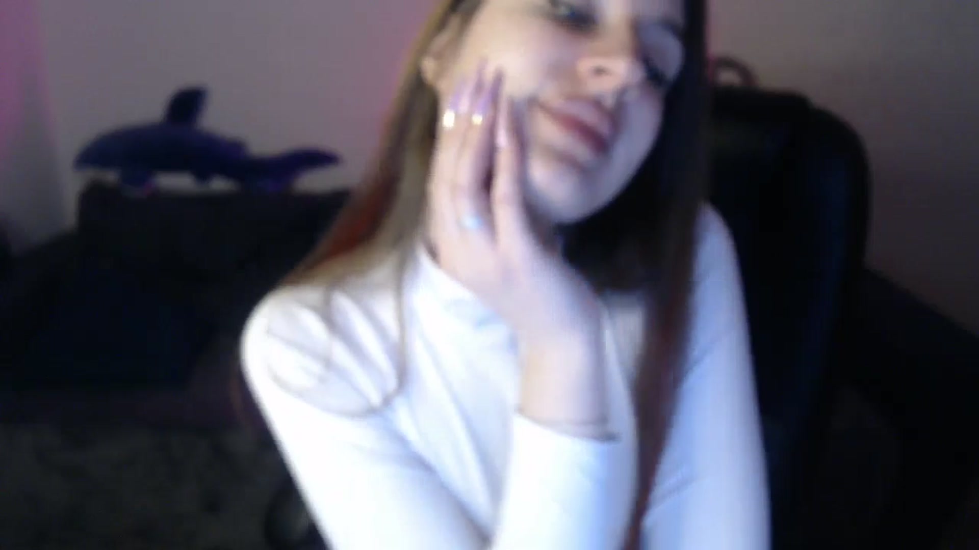Gallery image thumbnail from Brocard's myfreecams stream on, 04/15/2025, 09:29 image 2 of 20