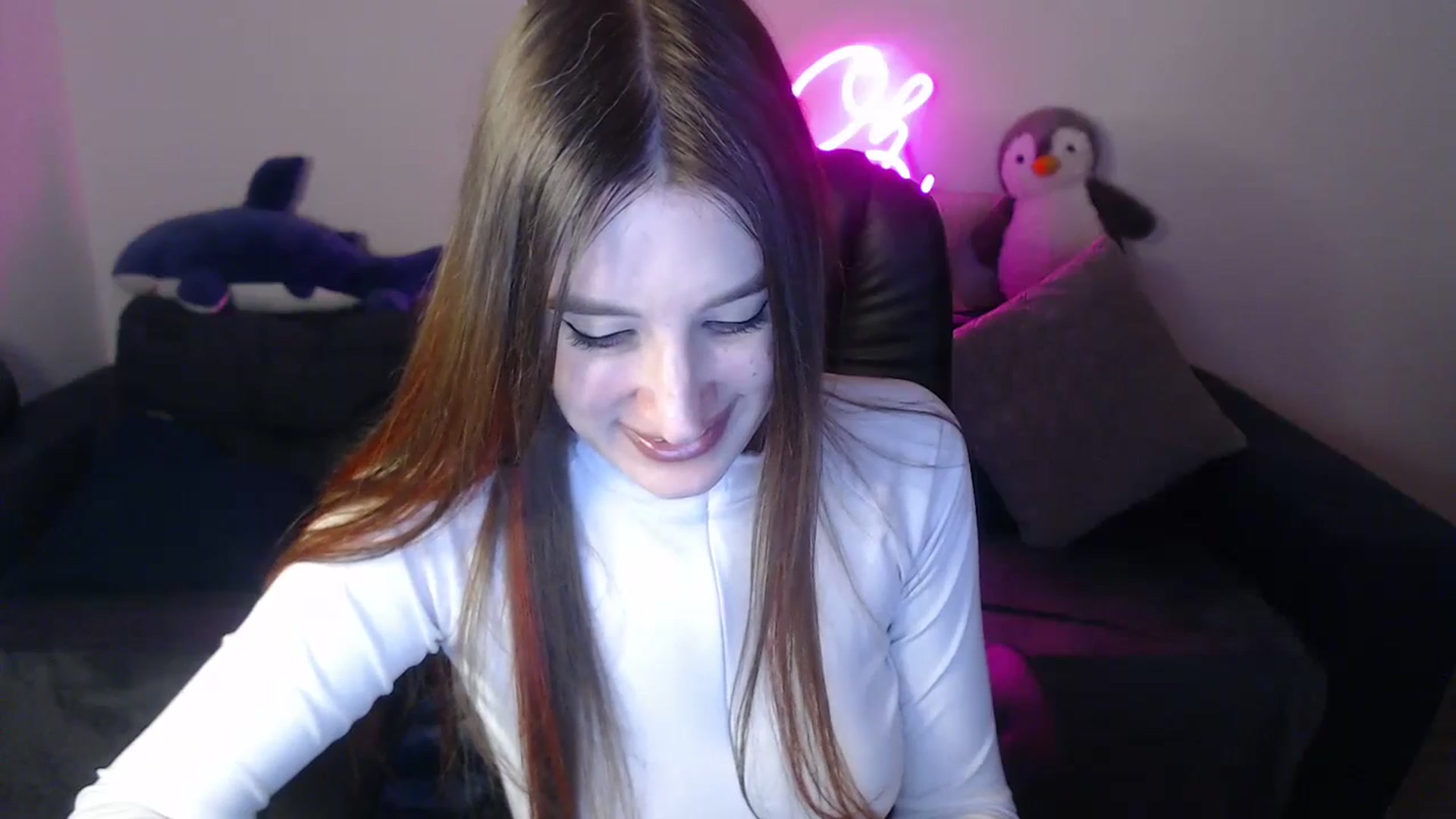 Gallery image thumbnail from Brocard's myfreecams stream on, 04/15/2025, 10:07 image 13 of 20