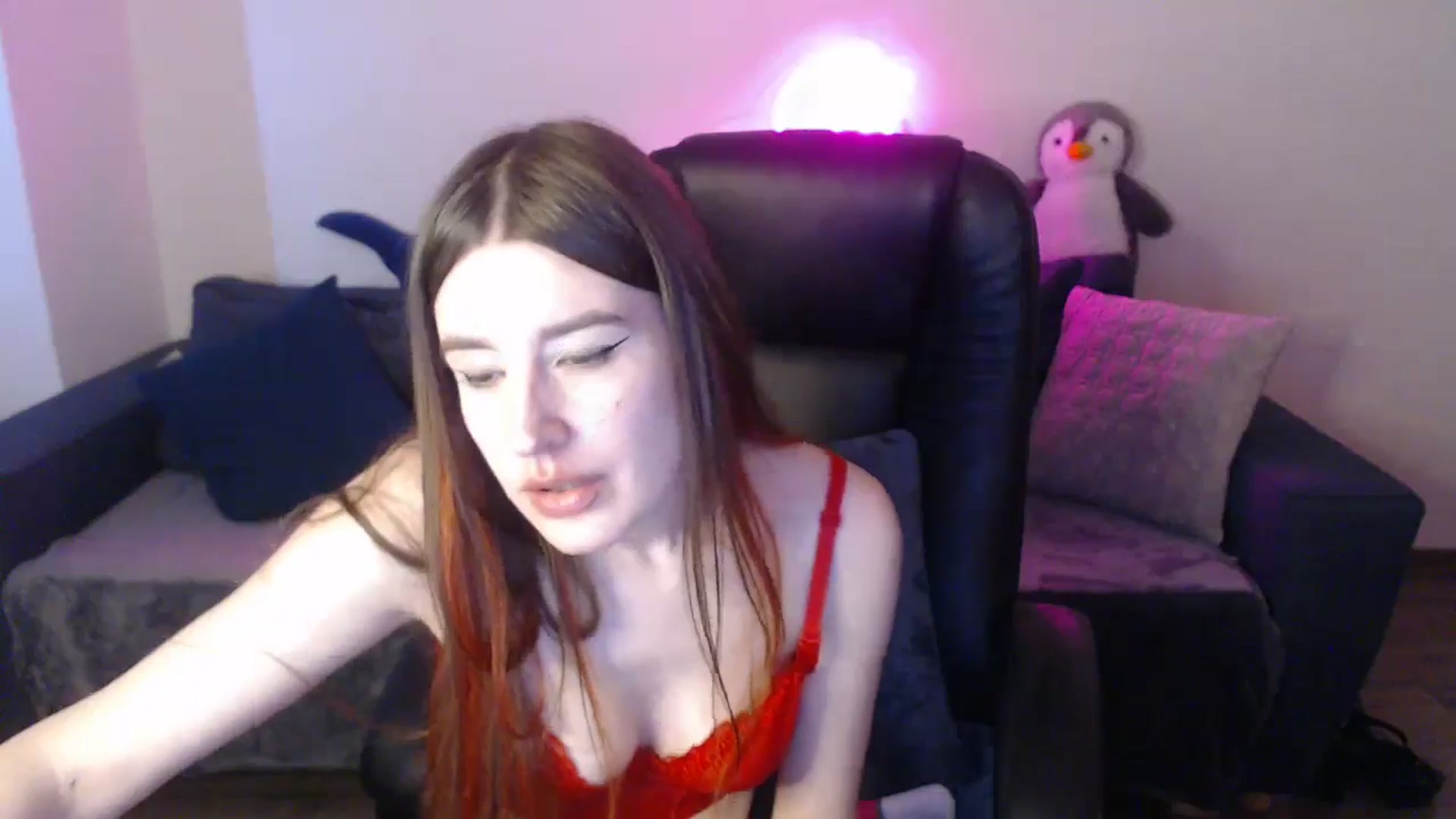 Gallery image thumbnail from Brocard's myfreecams stream on, 04/19/2025, 11:21 image 9 of 20