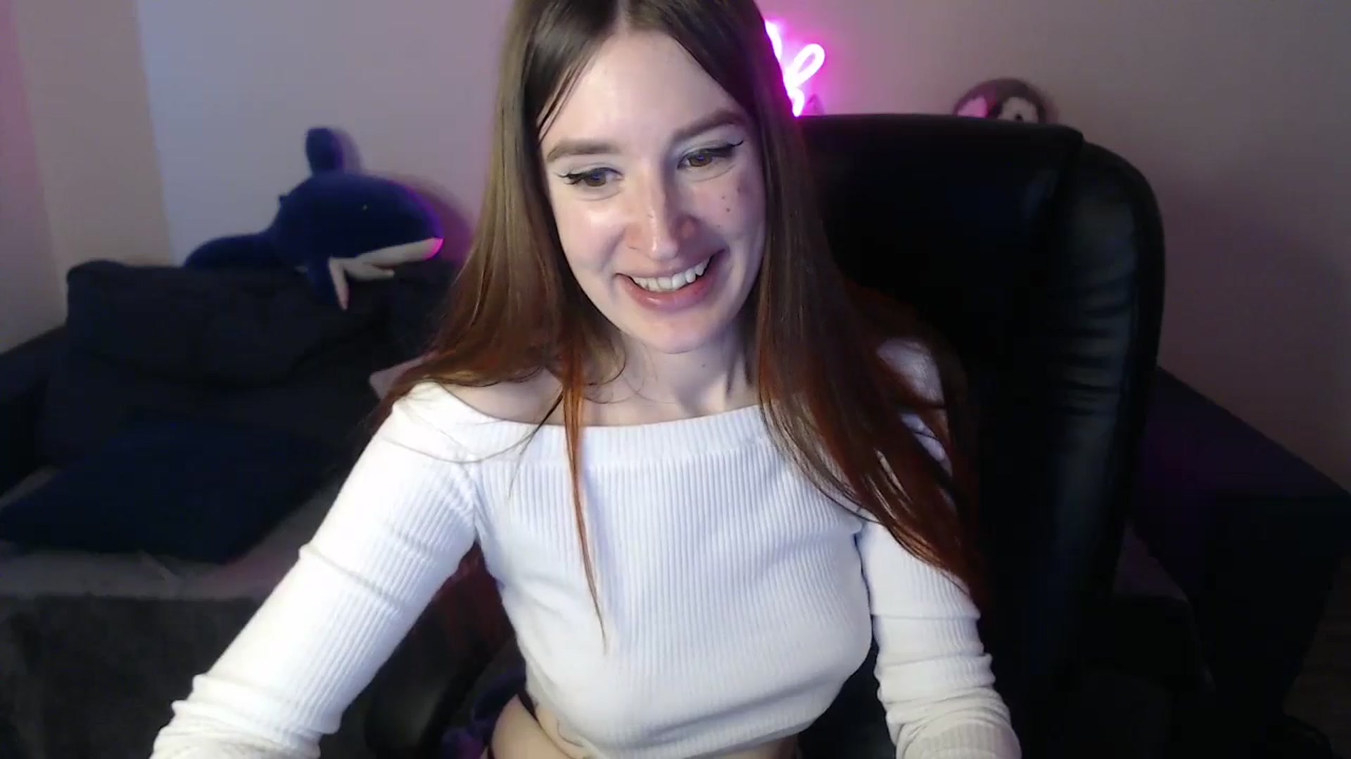 Gallery image thumbnail from Brocard's myfreecams stream on, 04/21/2025, 11:29 image 19 of 20