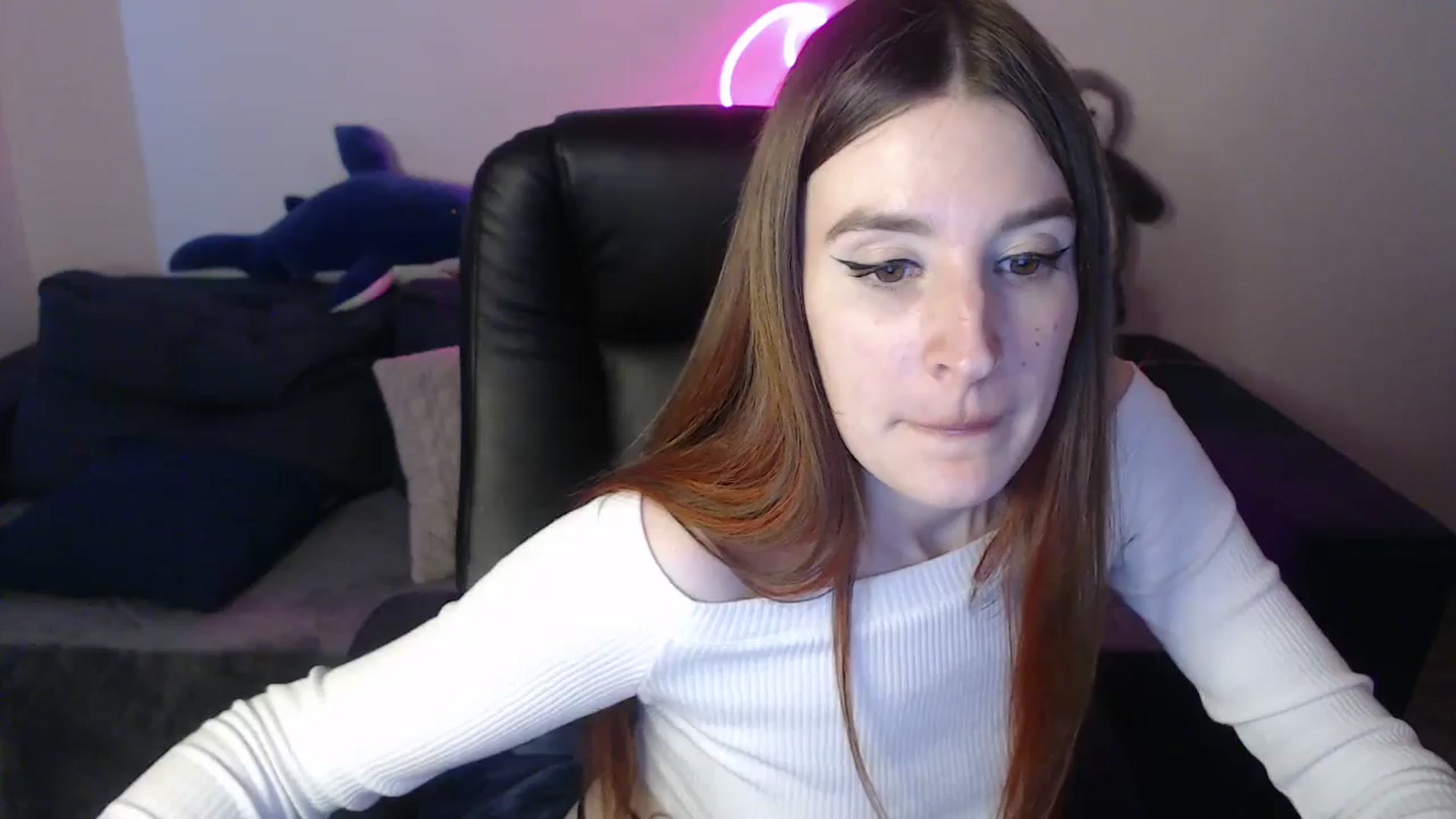 Gallery image thumbnail from Brocard's myfreecams stream on, 04/21/2025, 12:07 image 6 of 20