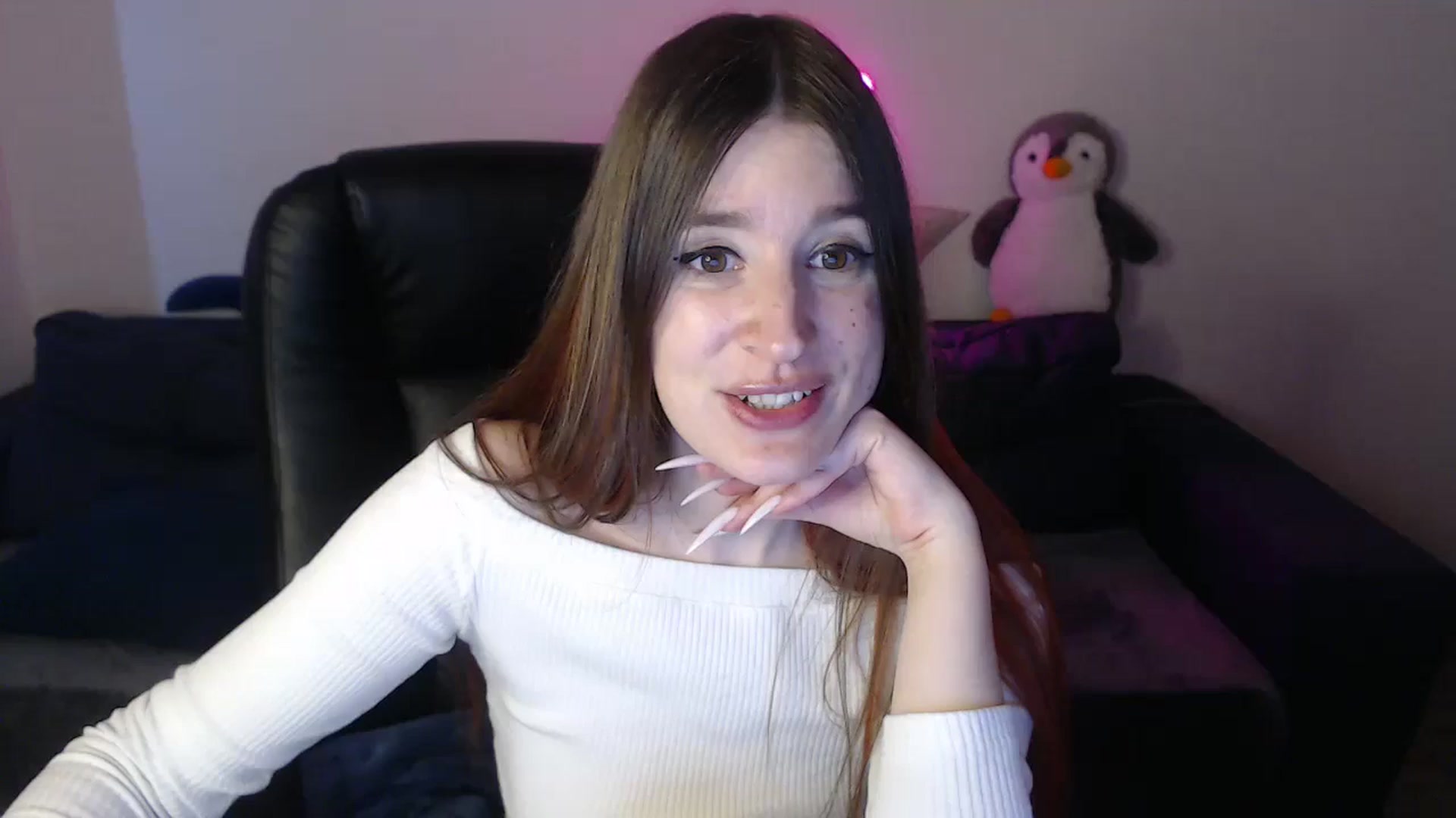 Gallery image thumbnail from Brocard's myfreecams stream on, 04/21/2025, 13:05 image 13 of 20