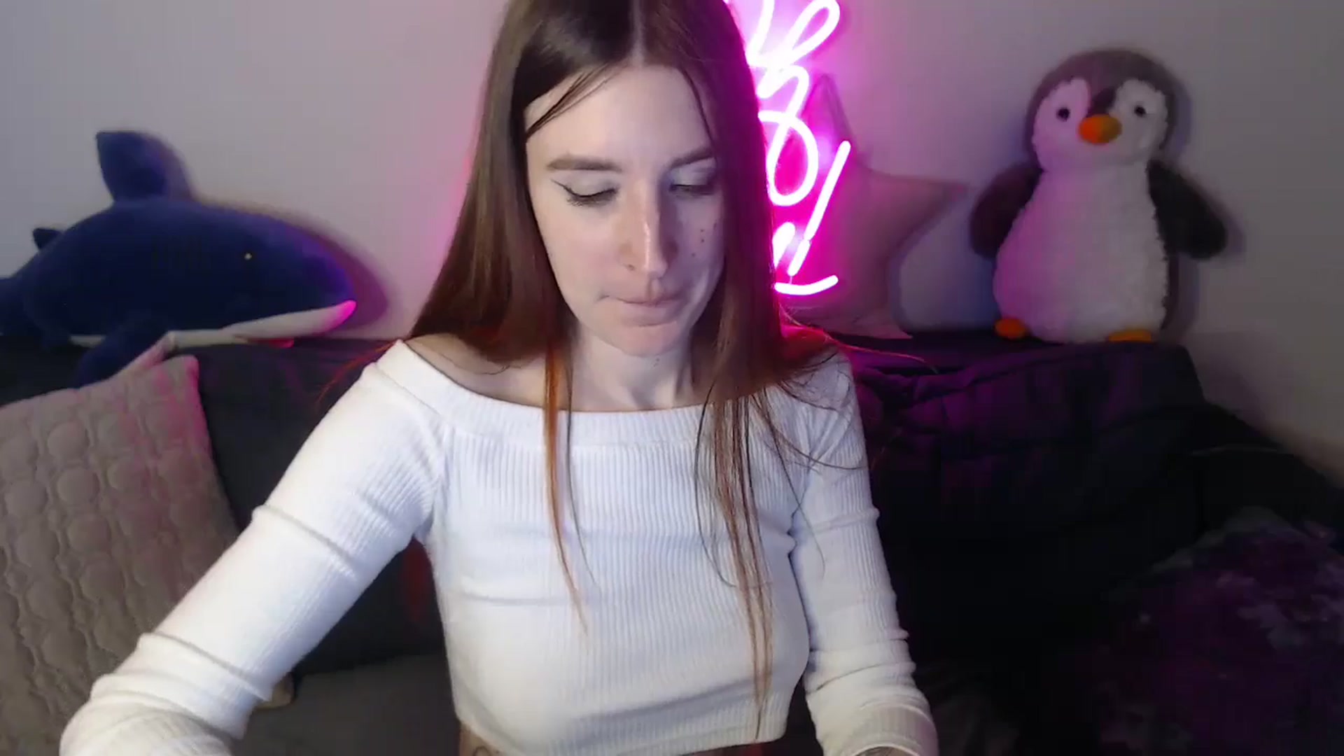 Gallery image thumbnail from Brocard's myfreecams stream on, 04/21/2025, 13:57 image 17 of 20