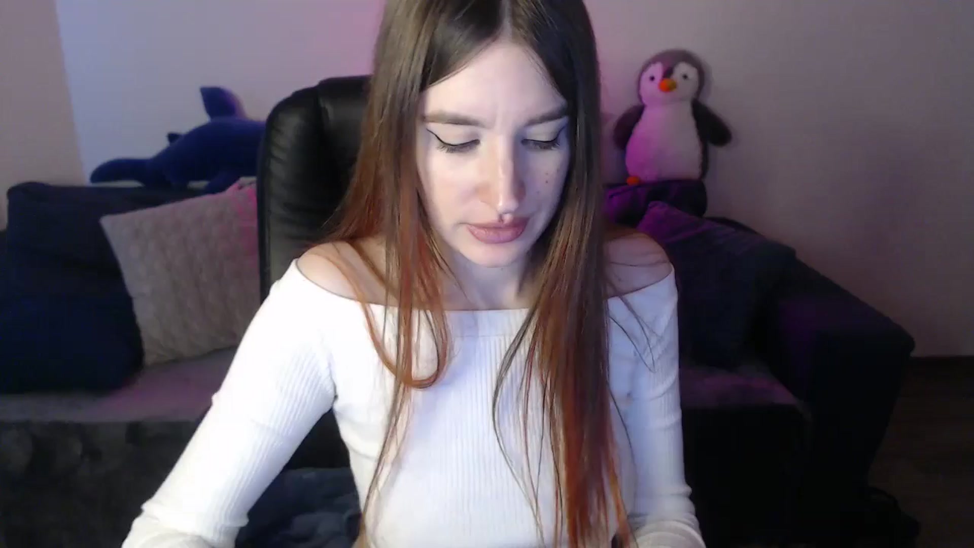 Gallery image thumbnail from Brocard's myfreecams stream on, 04/22/2025, 09:02 image 3 of 20