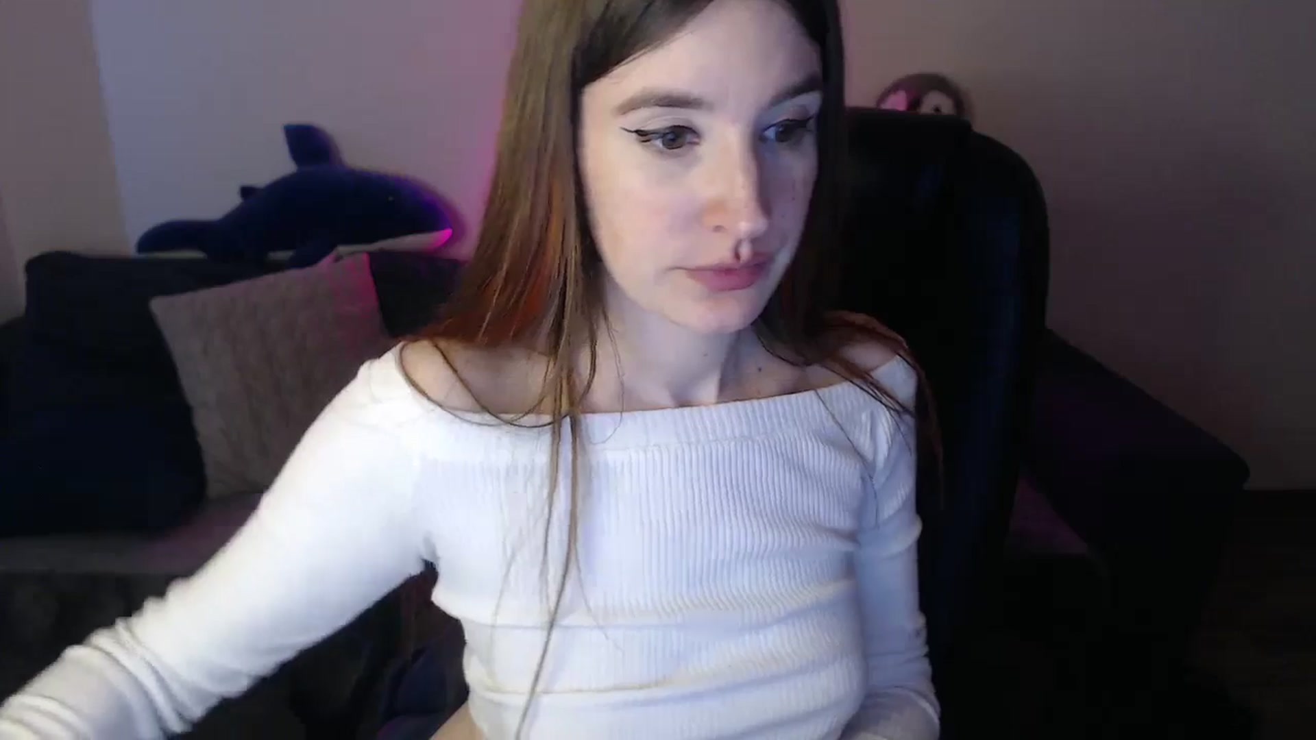 Gallery image thumbnail from Brocard's myfreecams stream on, 04/22/2025, 10:19 image 12 of 20