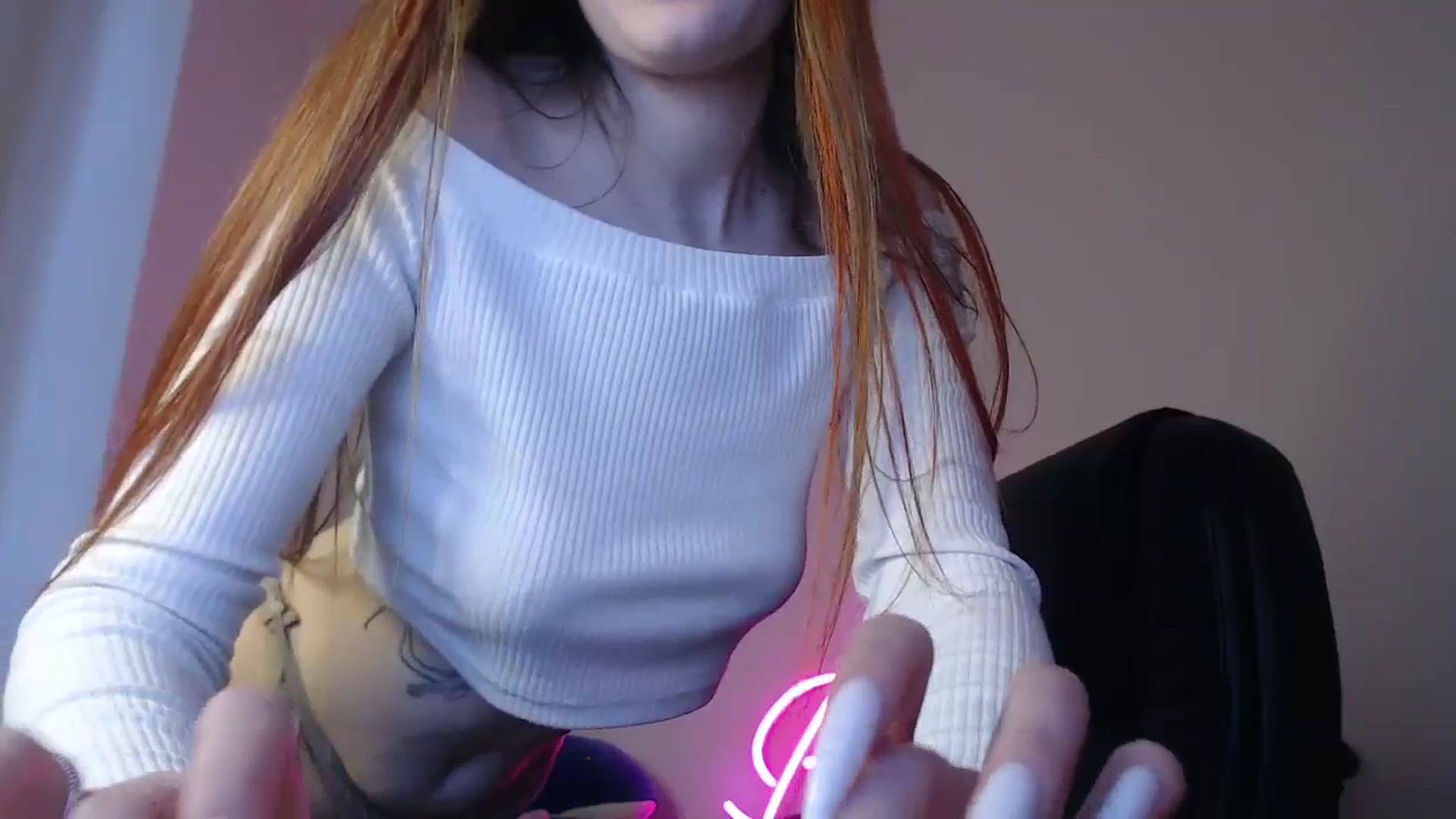 Gallery image thumbnail from Brocard's myfreecams stream on, 04/22/2025, 11:35 image 7 of 20