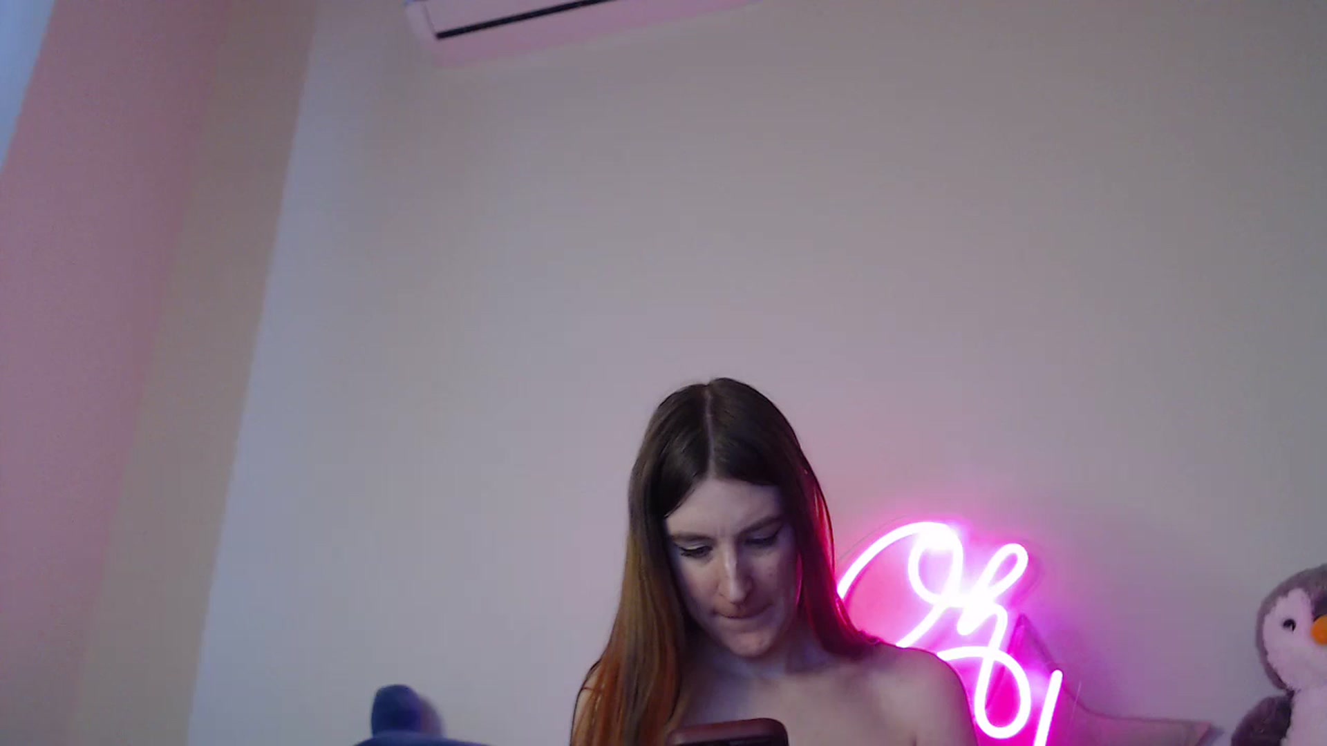 Gallery image thumbnail from Brocard's myfreecams stream on, 04/23/2025, 12:32 image 7 of 20