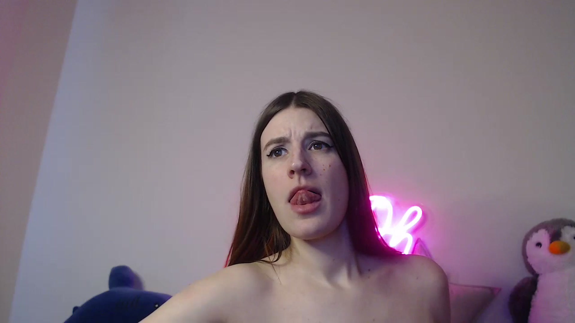 Gallery image thumbnail from Brocard's myfreecams stream on, 04/23/2025, 13:56 image 15 of 20