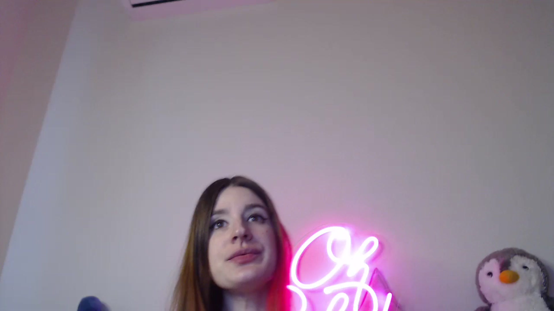 Gallery image thumbnail from Brocard's myfreecams stream on, 04/25/2025, 13:49 image 4 of 20