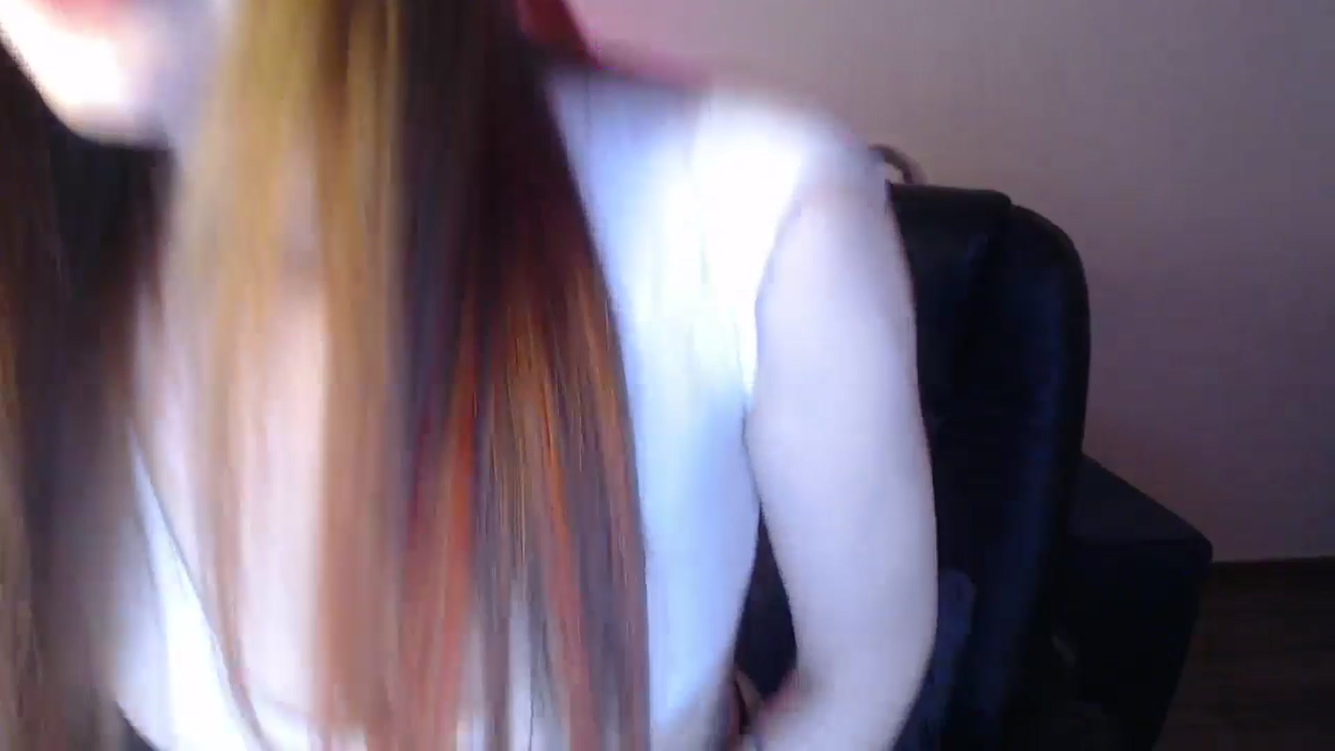 Gallery image thumbnail from Brocard's myfreecams stream on, 04/27/2025, 11:26 image 9 of 20
