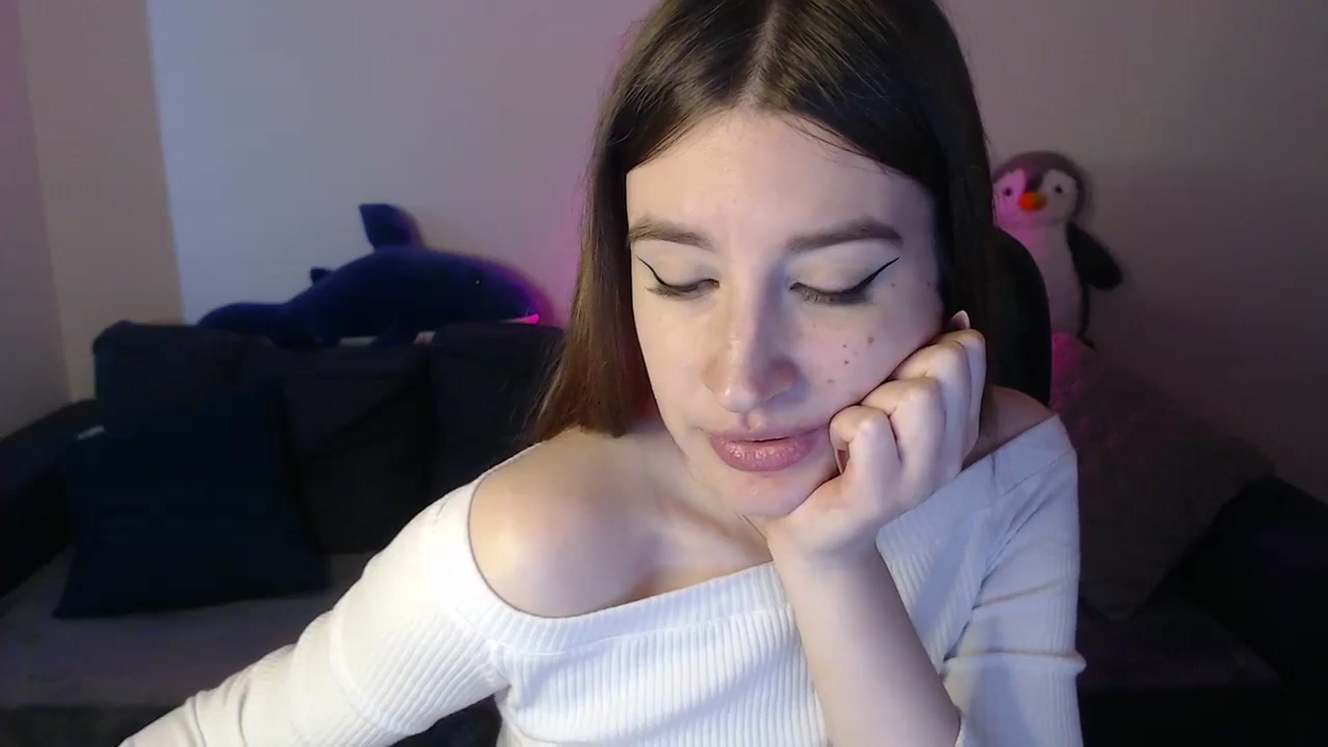 Gallery image thumbnail from Brocard's myfreecams stream on, 04/30/2025, 09:02 image 12 of 20