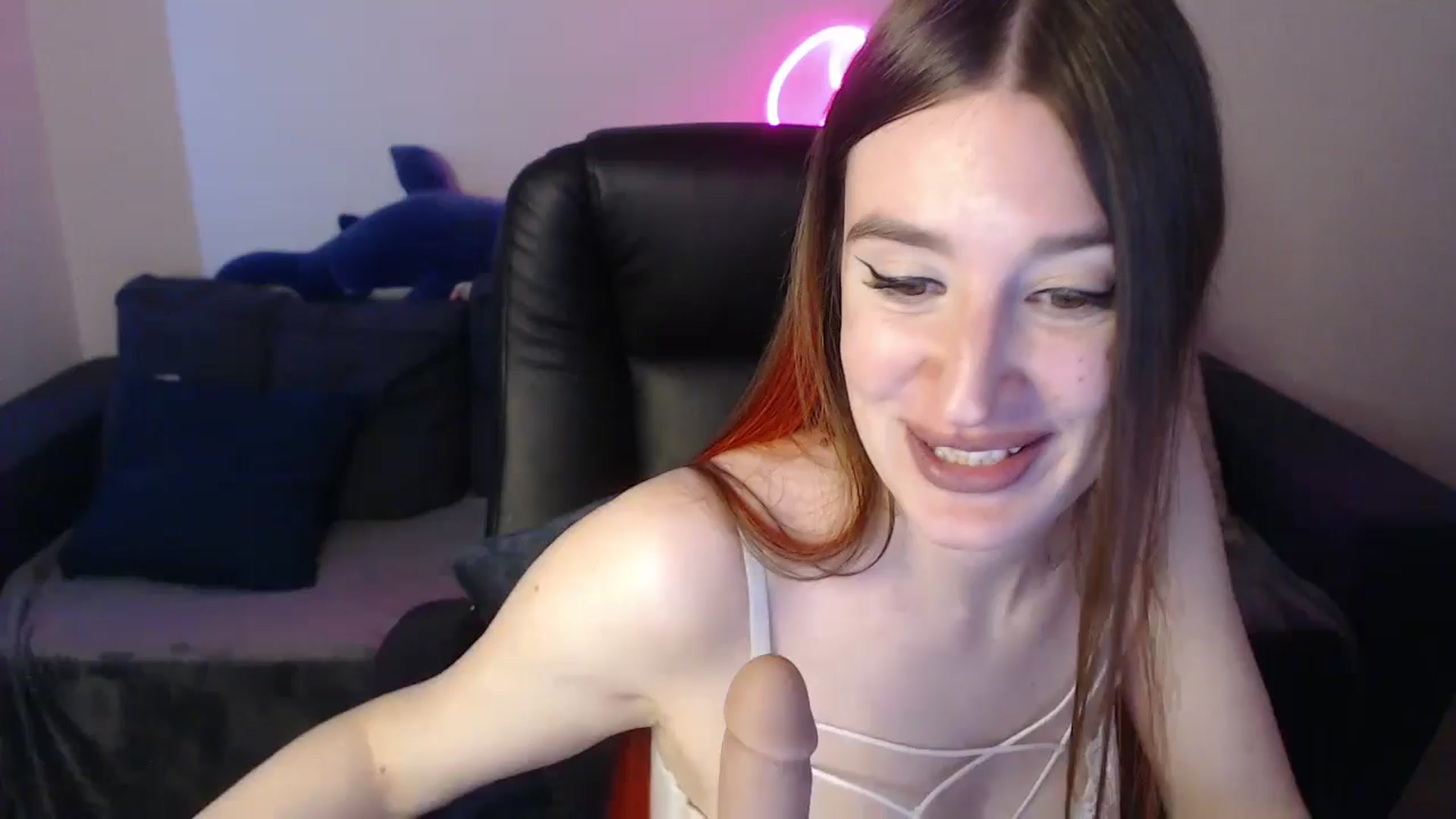Gallery image thumbnail from Brocard's myfreecams stream on, 05/02/2025, 09:14 image 7 of 20