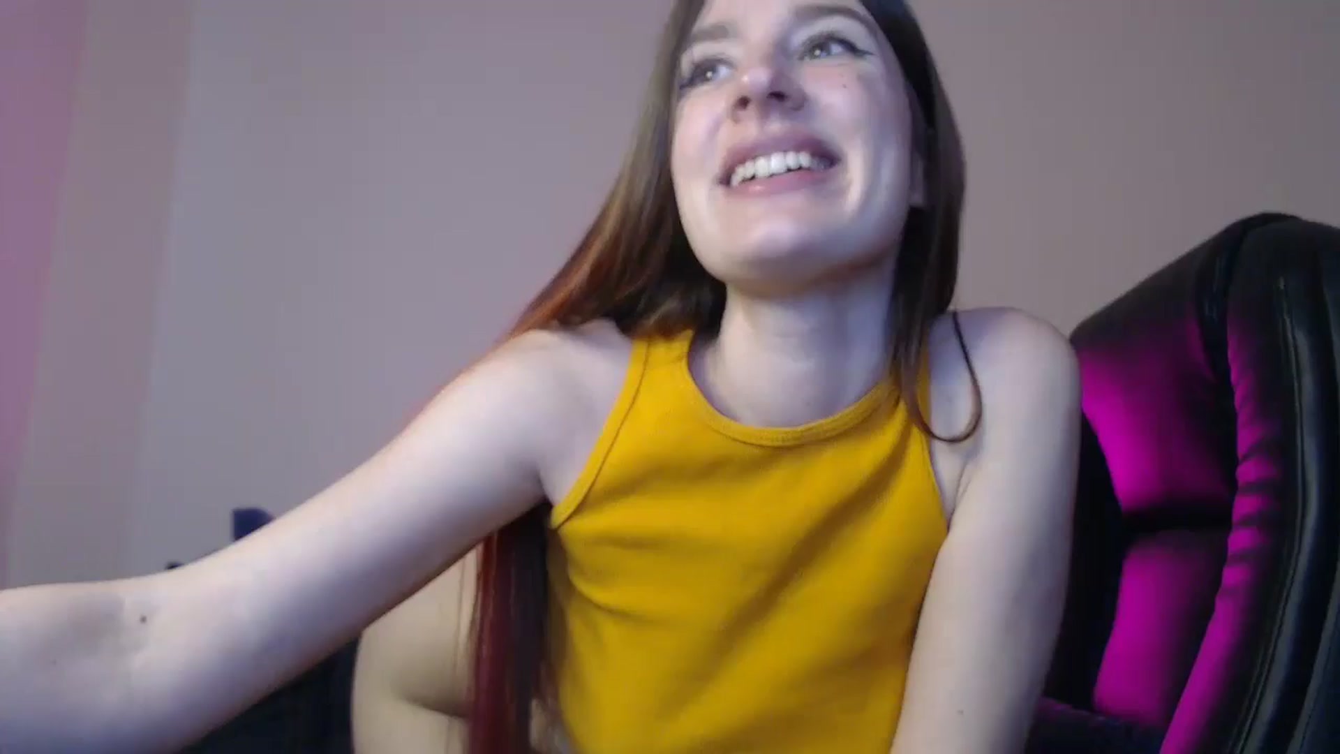 Gallery image thumbnail from Brocard's myfreecams stream on, 05/07/2025, 12:08 image 1 of 20
