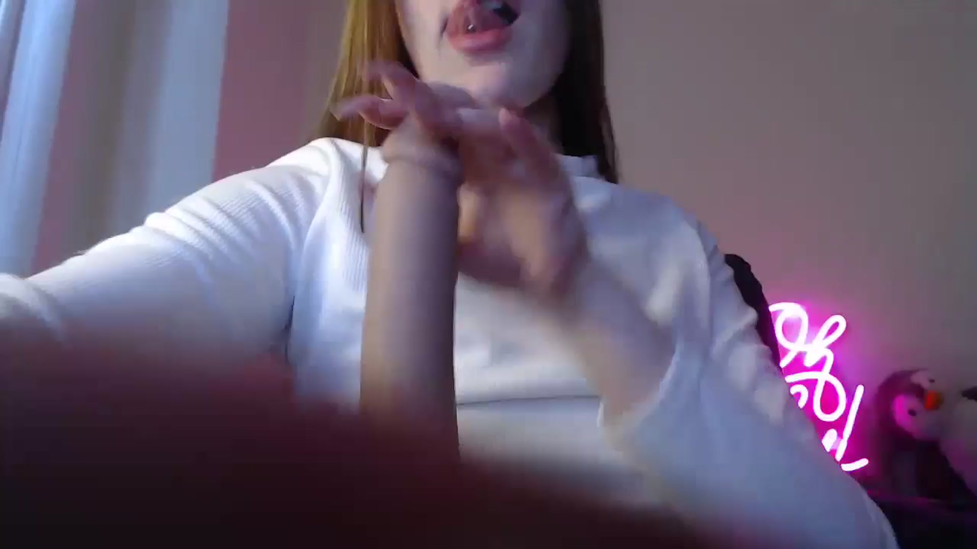 Gallery image thumbnail from Brocard's myfreecams stream on, 05/24/2025, 11:05 image 19 of 20
