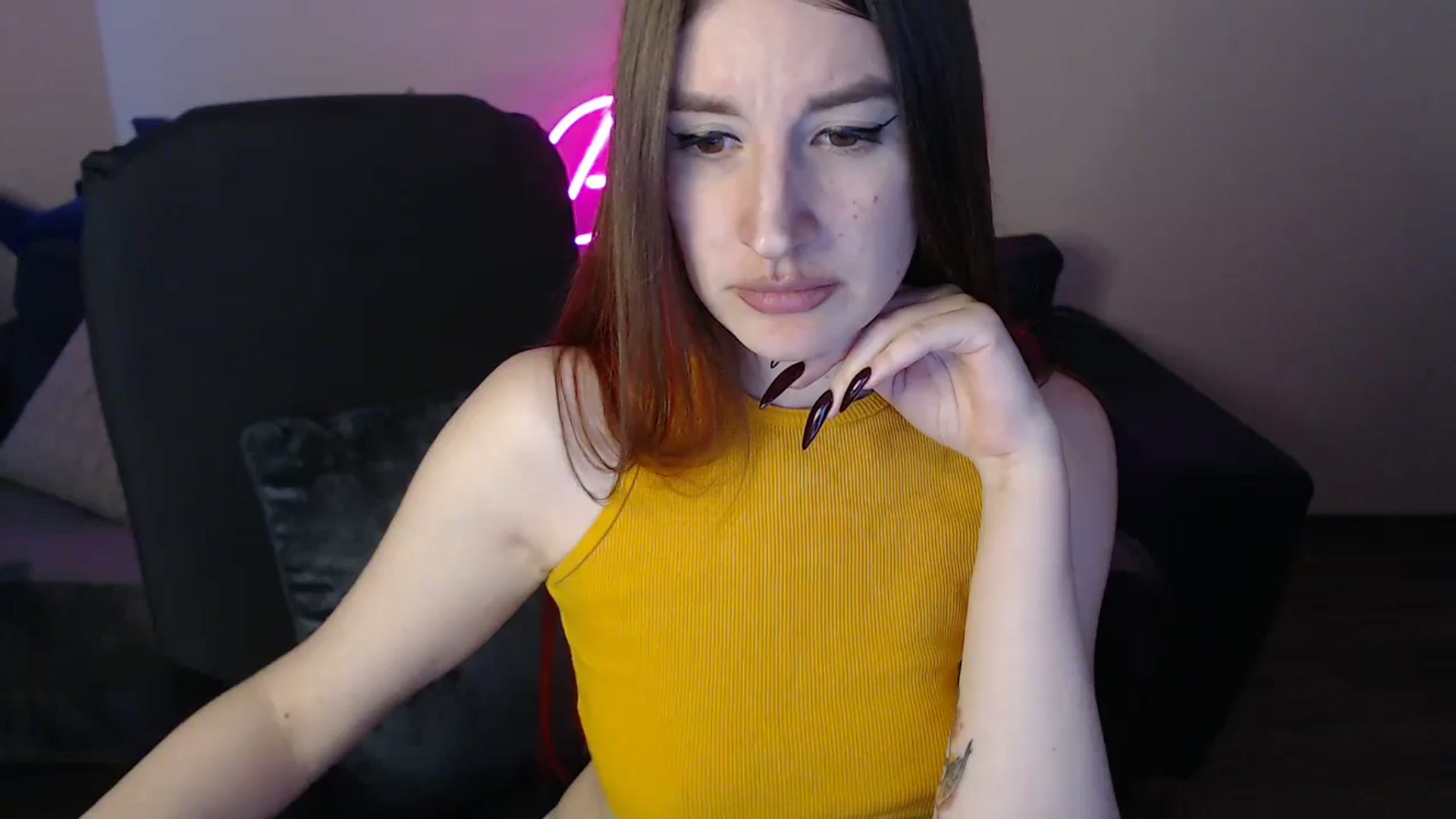 Gallery image thumbnail from Brocard's myfreecams stream on, 06/08/2025, 09:03 image 11 of 20