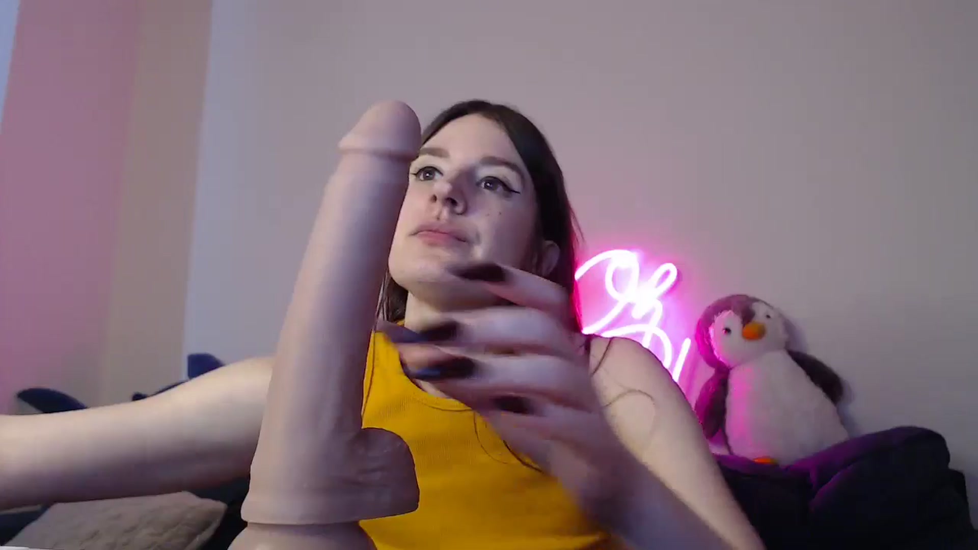 Gallery image thumbnail from Brocard's myfreecams stream on, 06/08/2025, 11:29 image 13 of 20