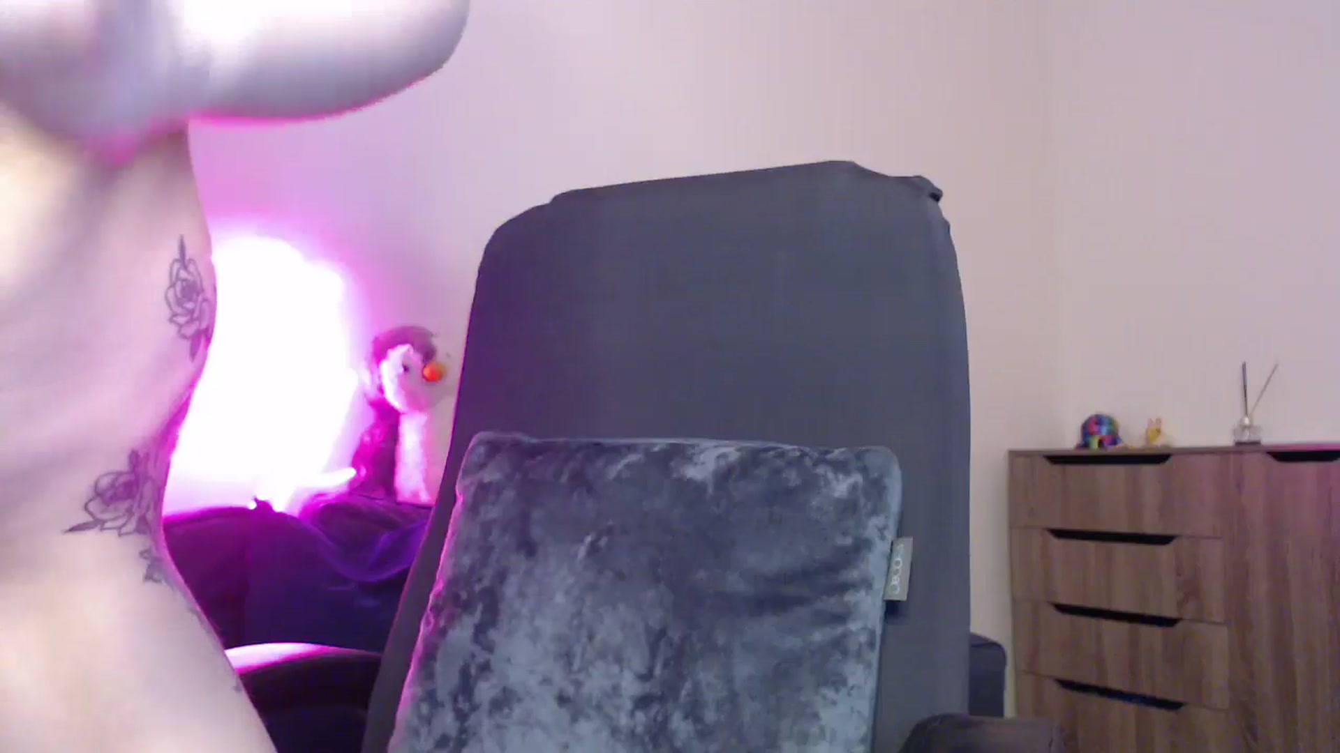 Gallery image thumbnail from Brocard's myfreecams stream on, 06/09/2025, 08:37 image 9 of 20