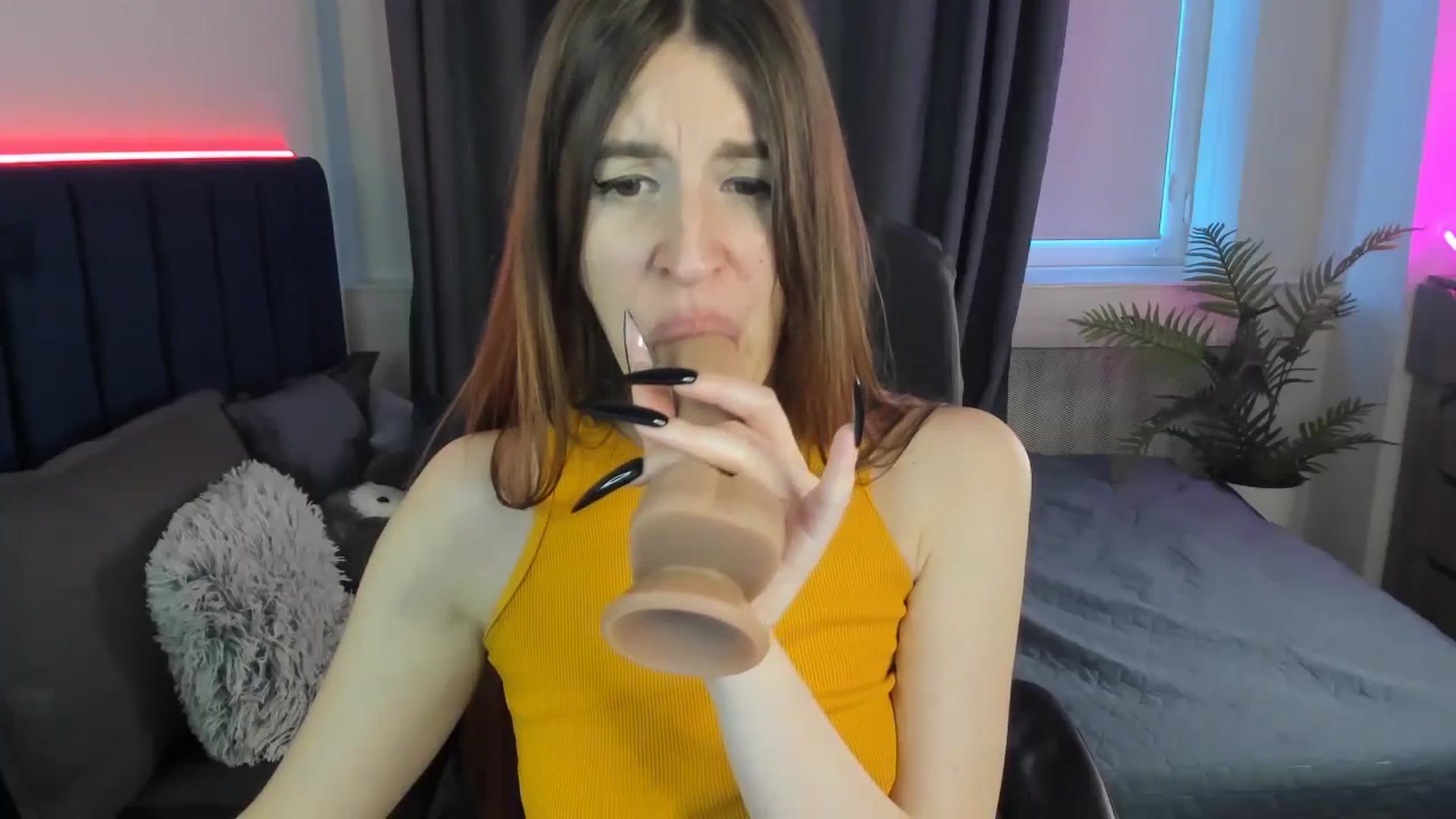 Gallery image thumbnail from Brocard's myfreecams stream on, 08/10/2025, 09:52 image 18 of 20