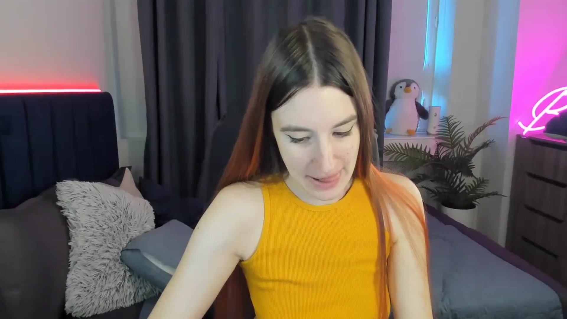 Gallery image thumbnail from Brocard's myfreecams stream on, 08/16/2025, 10:30 image 15 of 20