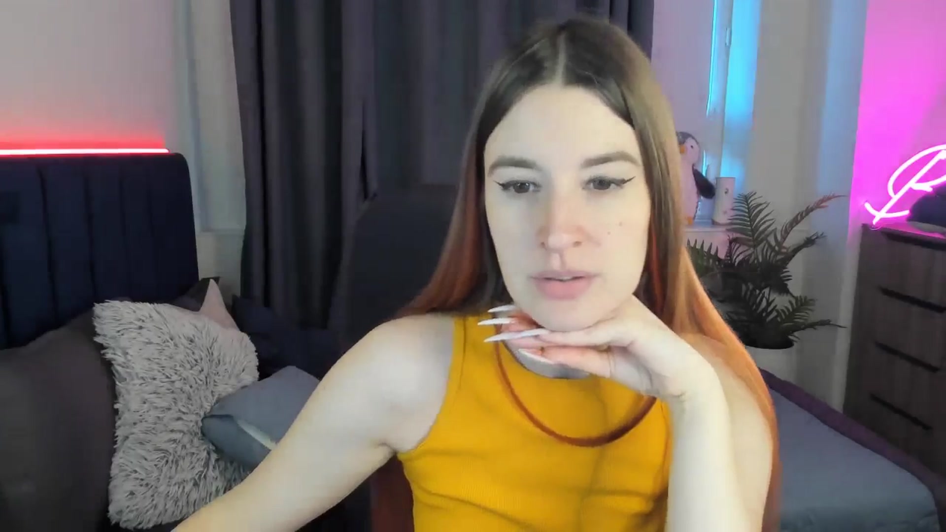 Gallery image thumbnail from Brocard's myfreecams stream on, 08/16/2025, 10:30 image 13 of 20